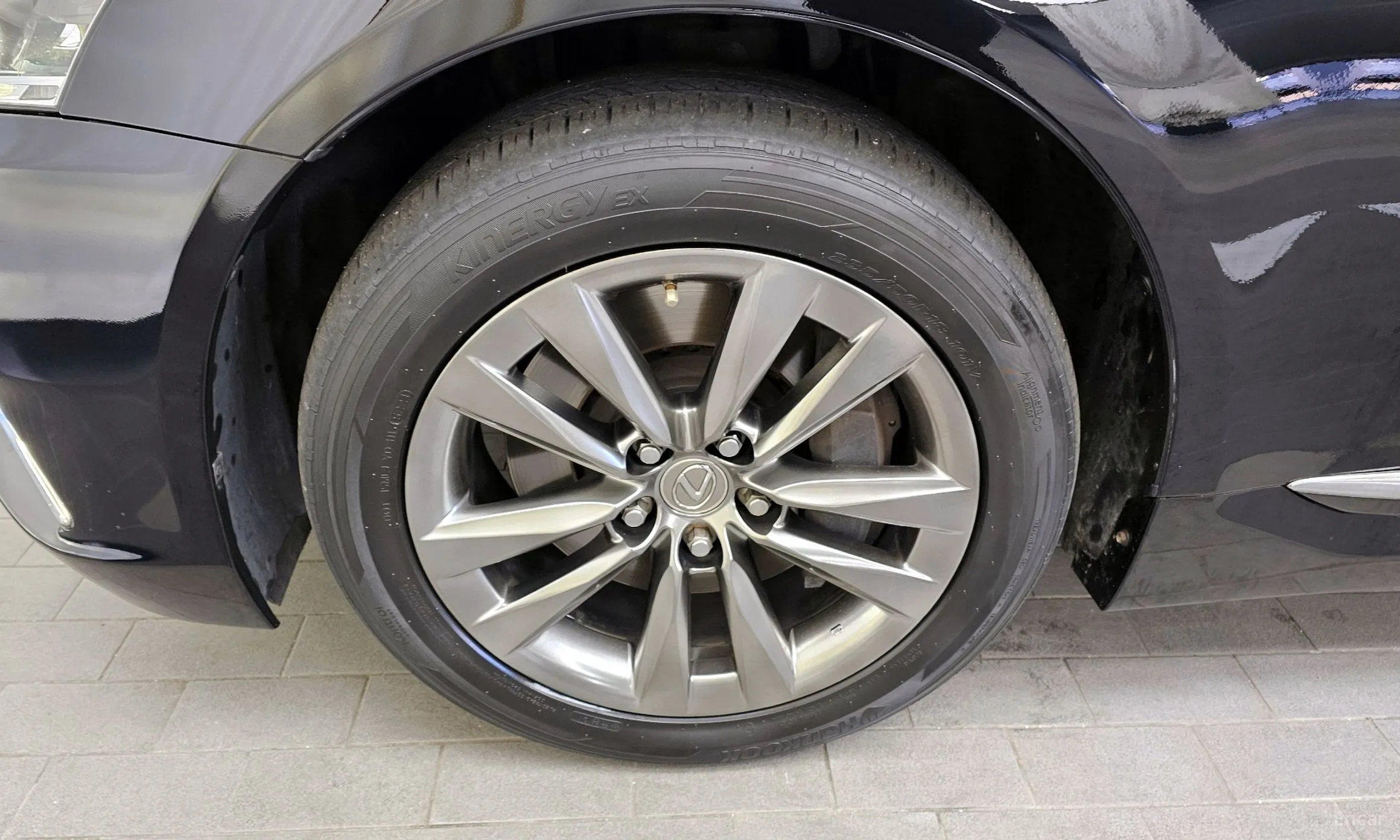 Lexus LS460 превью 5