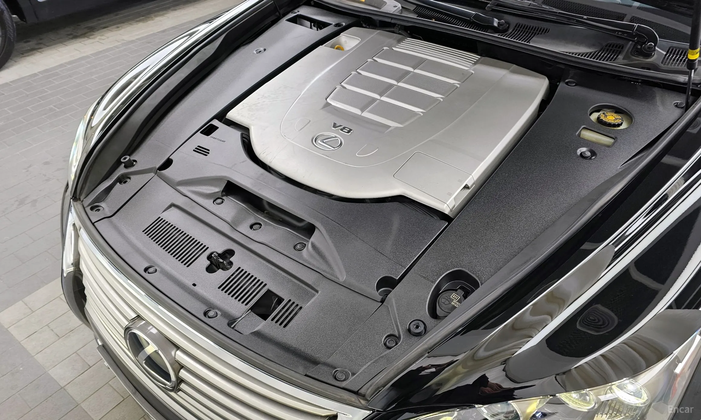 Lexus LS460 превью 6