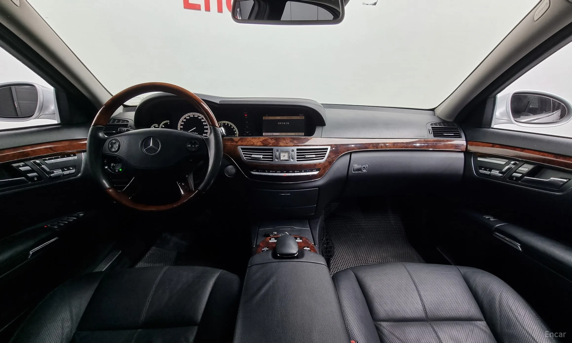 Mercedes Benz S-Class W221 превью 4