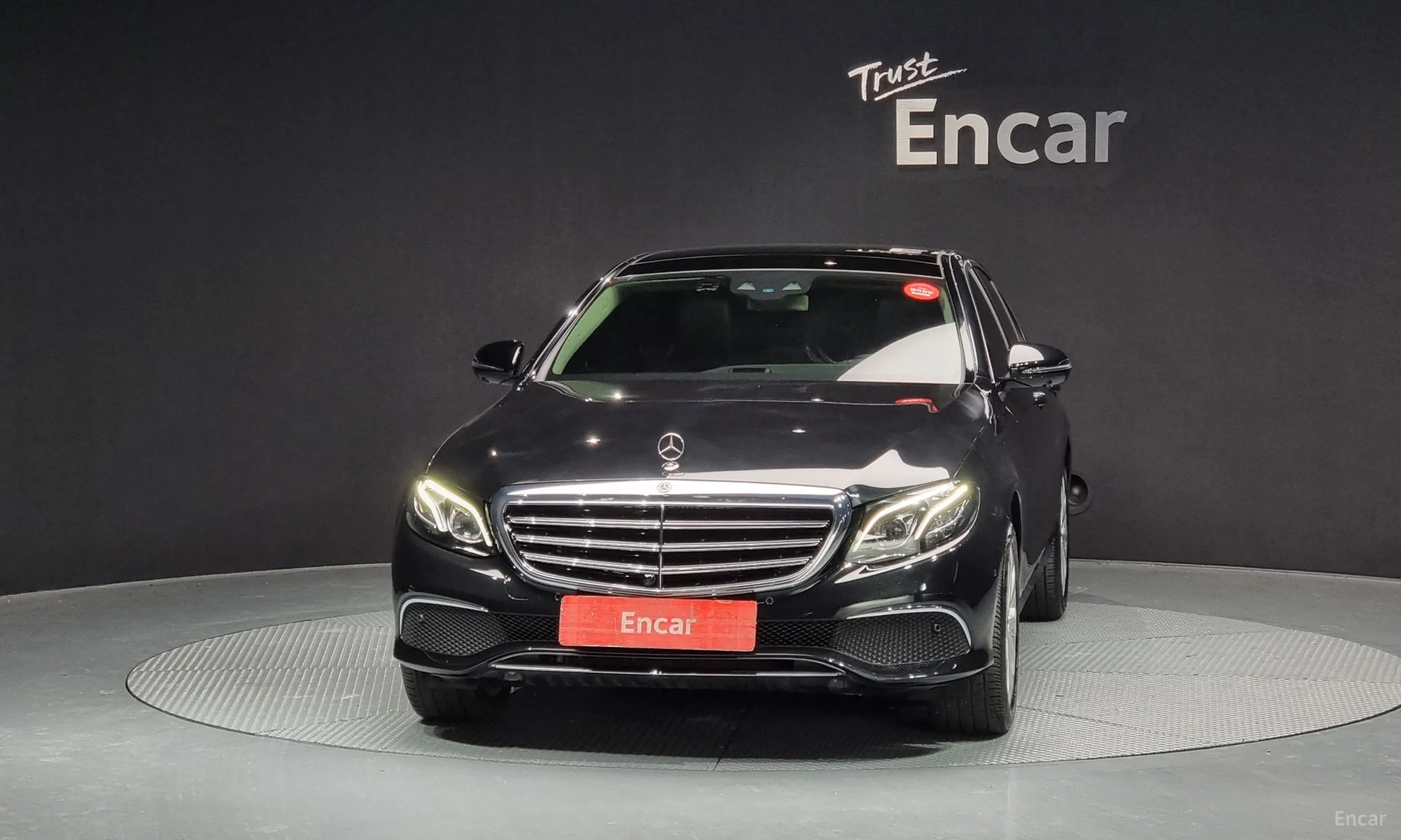 Mercedes Benz E-Class W213