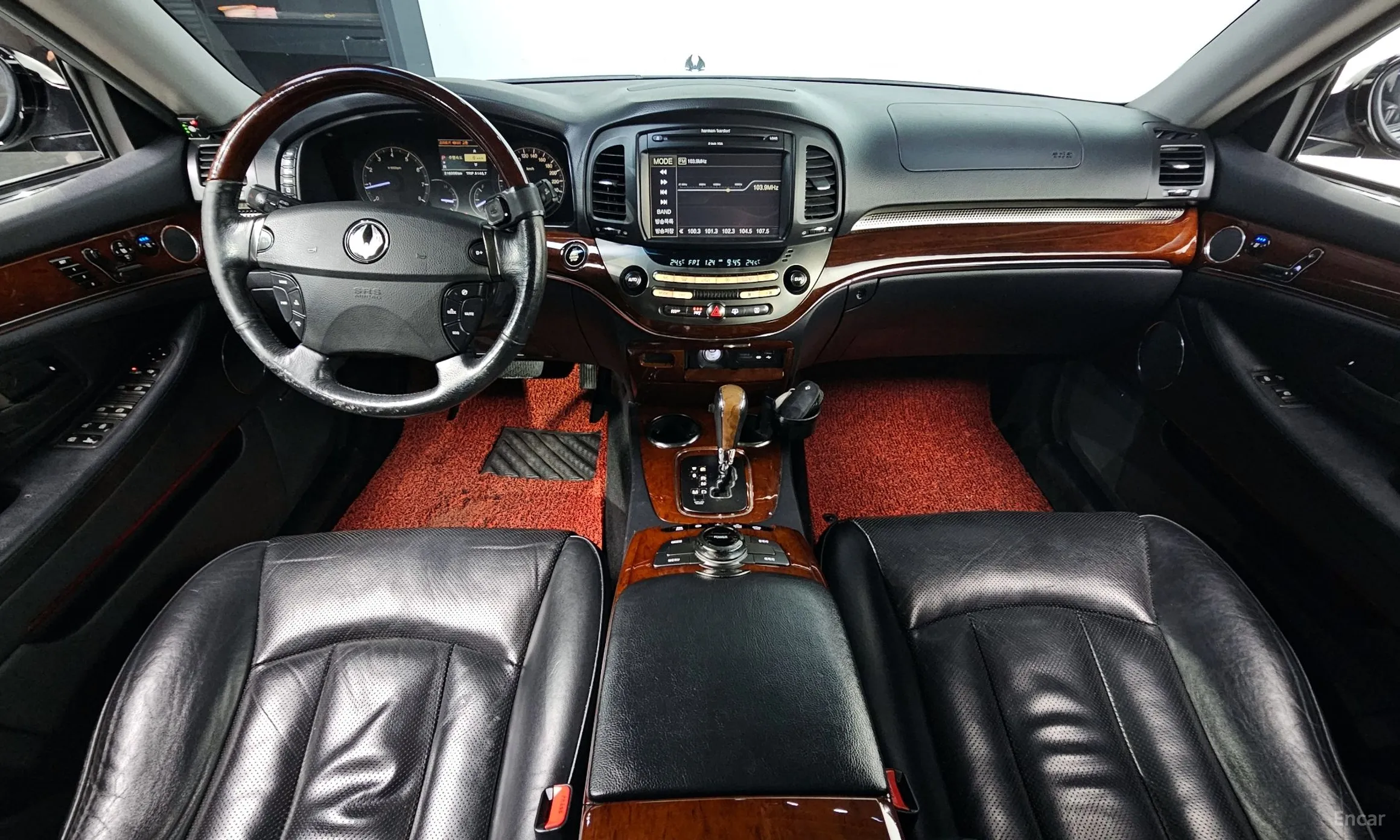 KG Mobility (SsangYong) Chairman W превью 4