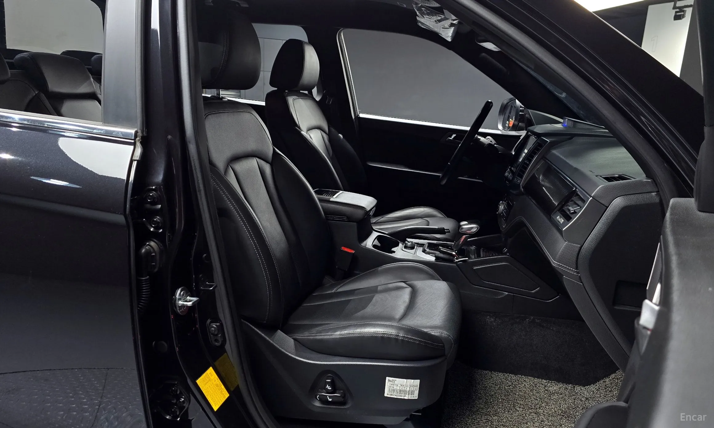 KG Mobility (SsangYong) Rexton Sports Khan превью 10