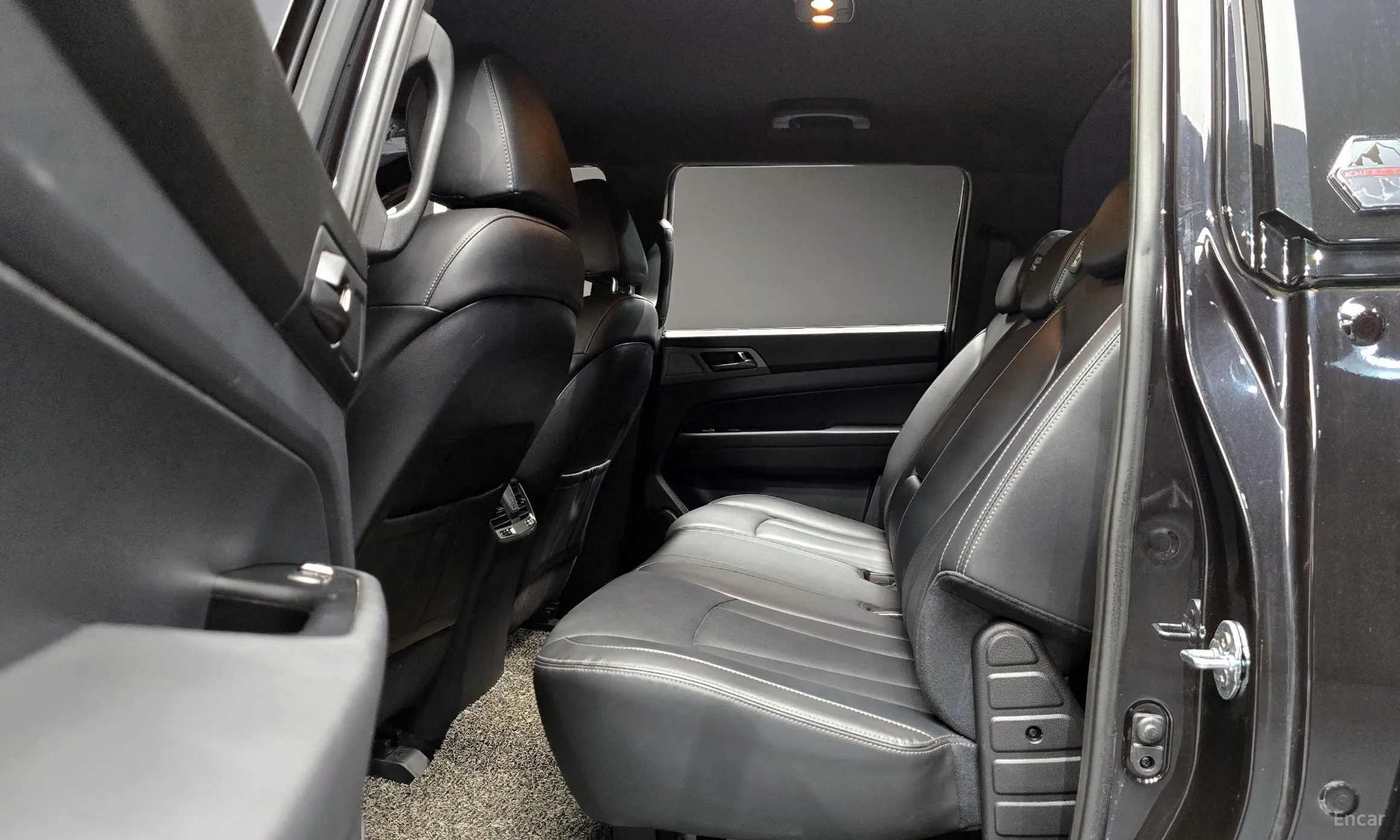 KG Mobility (SsangYong) Rexton Sports Khan превью 12