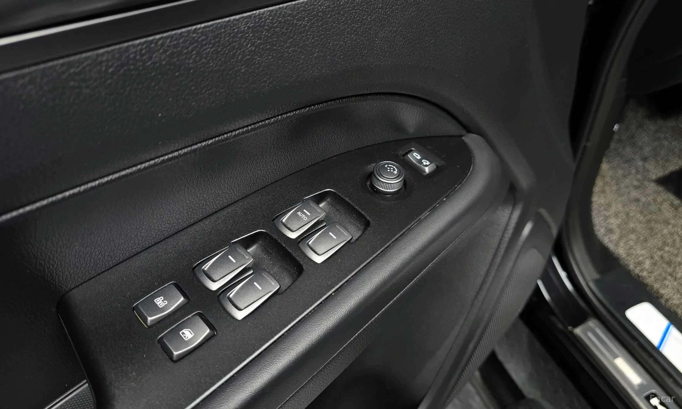 KG Mobility (SsangYong) Rexton Sports Khan превью 17