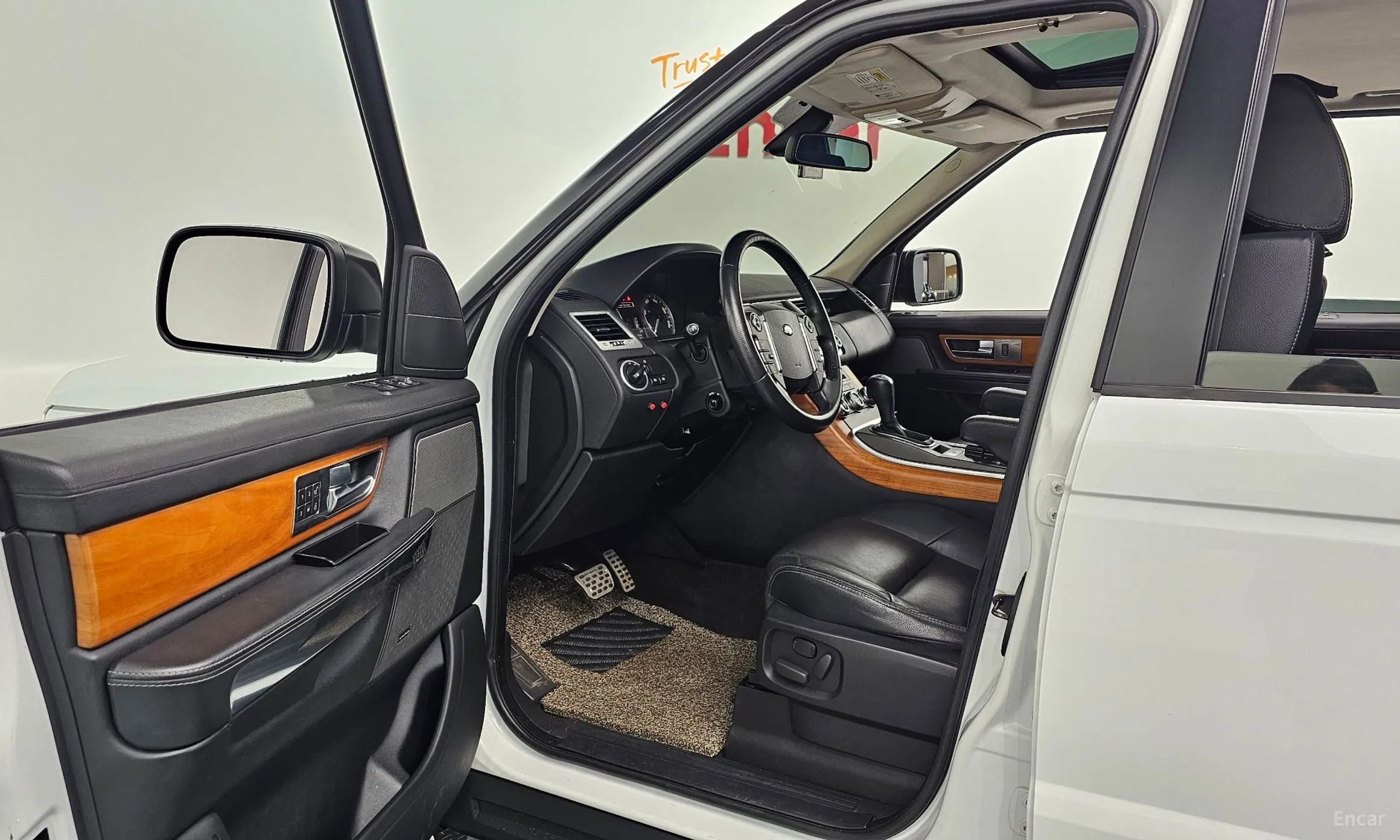 Land Rover Range Rover Sport превью 10
