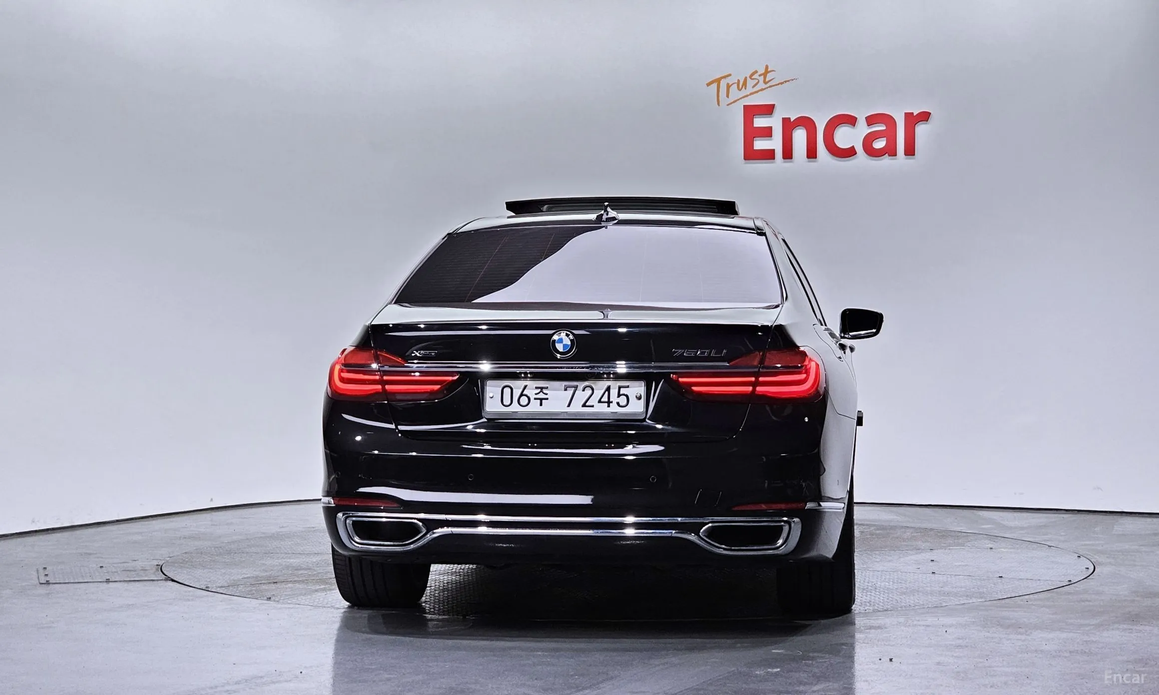 BMW 7 Series (G11) превью 3