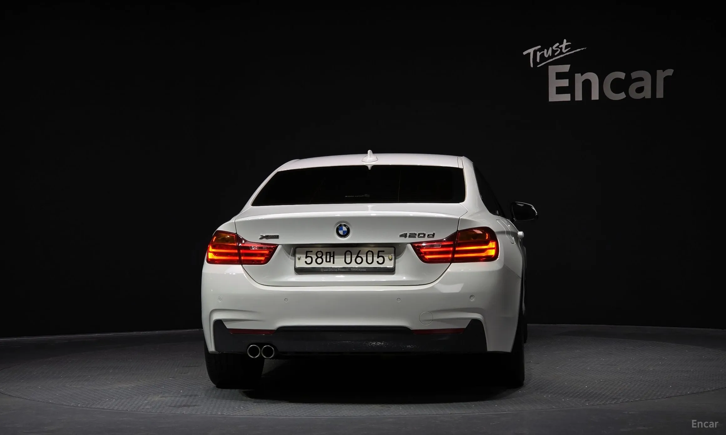 BMW Series 4 (F32) превью 3