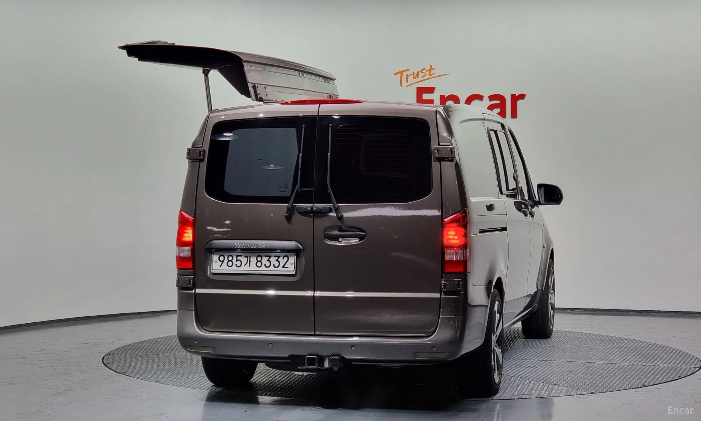 Mercedes Benz V-Class превью 3