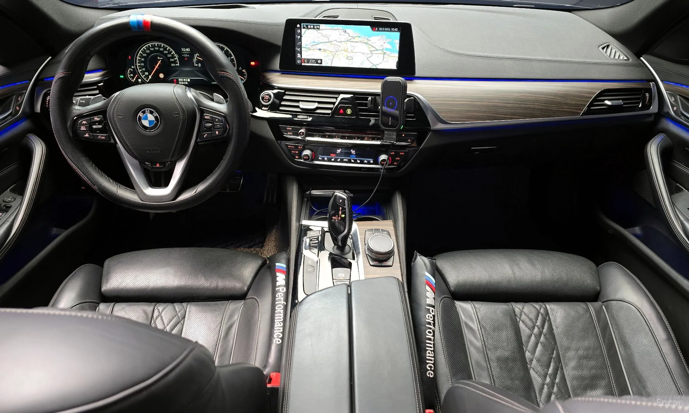 BMW 5 Series (G30) превью 4