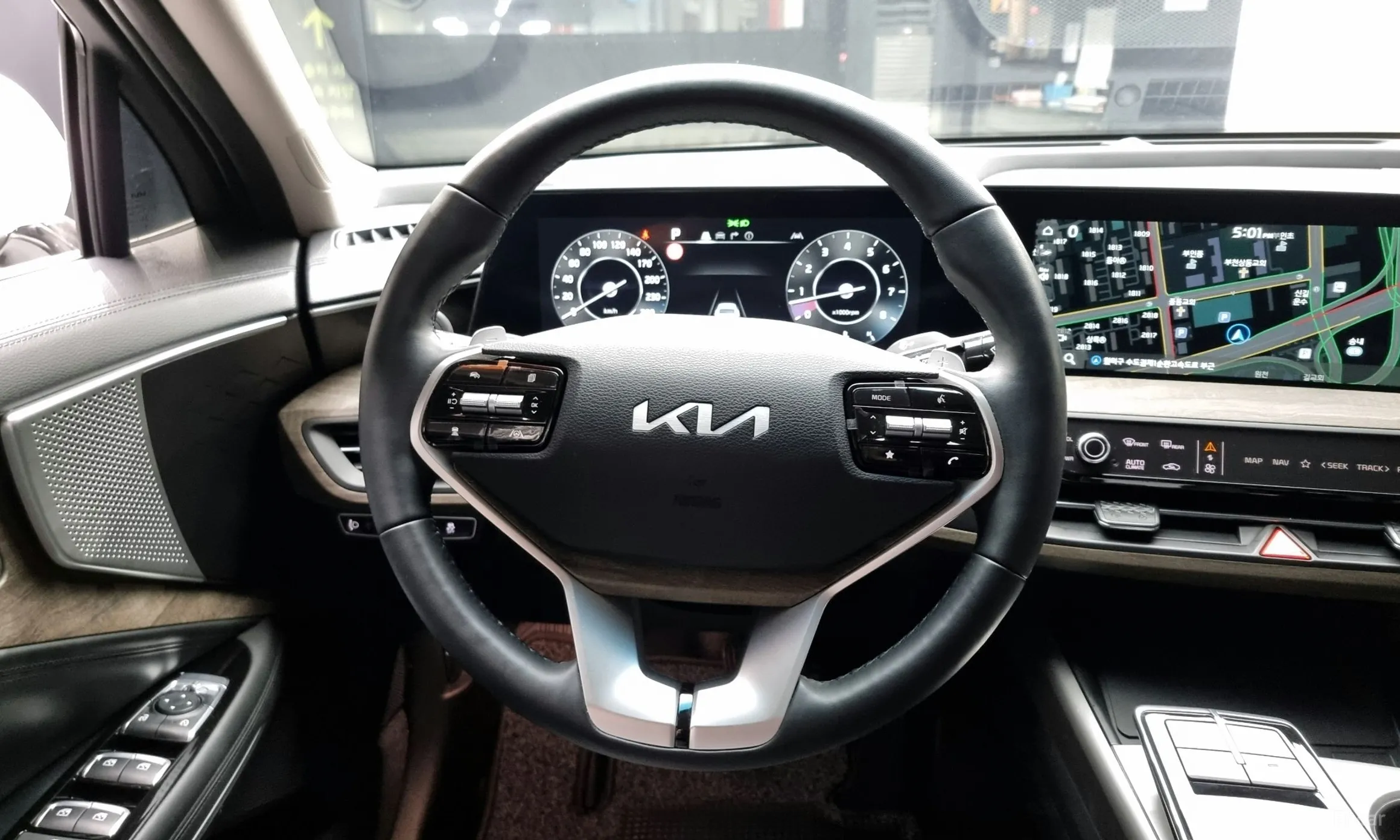 Kia K8 превью 13