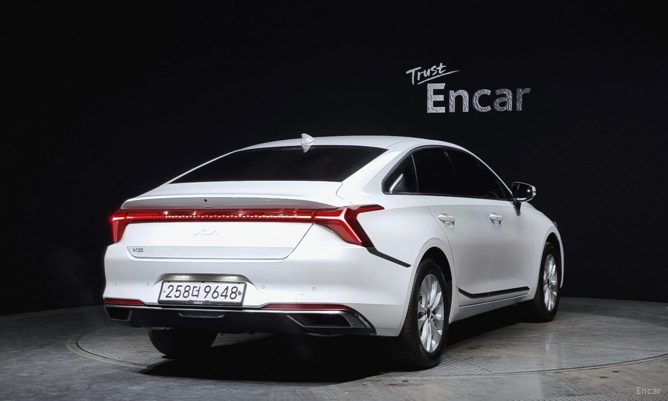 Kia K8