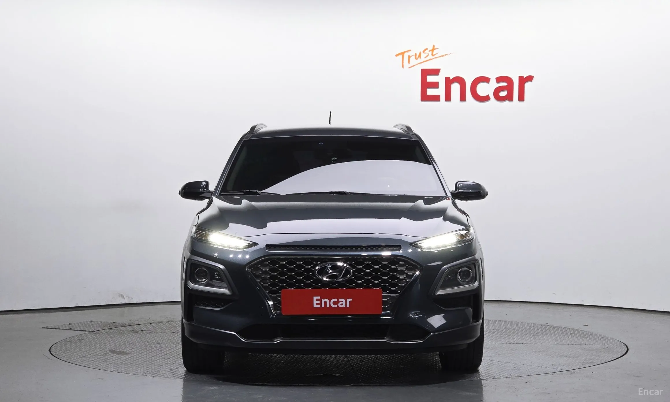 Hyundai Kona превью 2