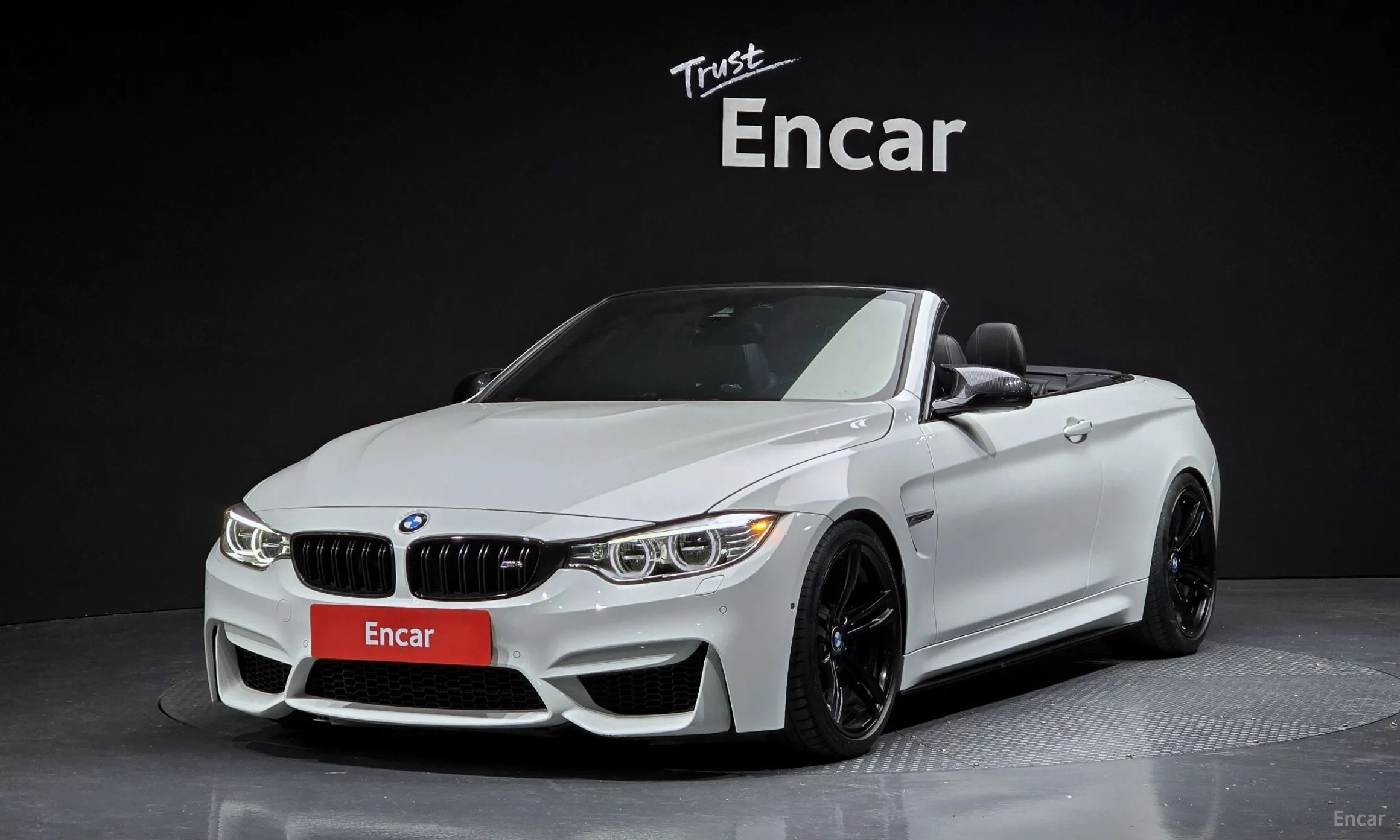 BMW M4 (F82)