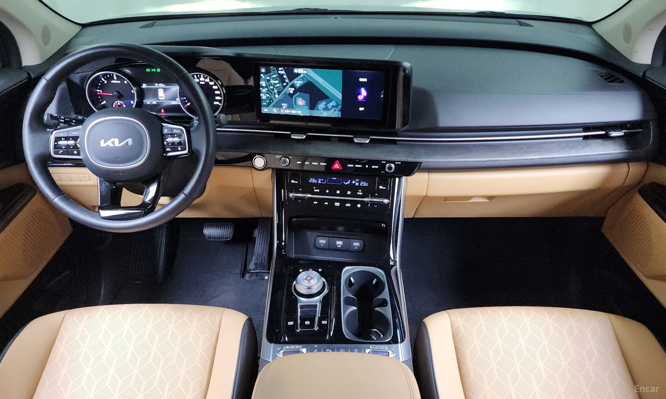 Kia Carnival Gen 4 превью 4