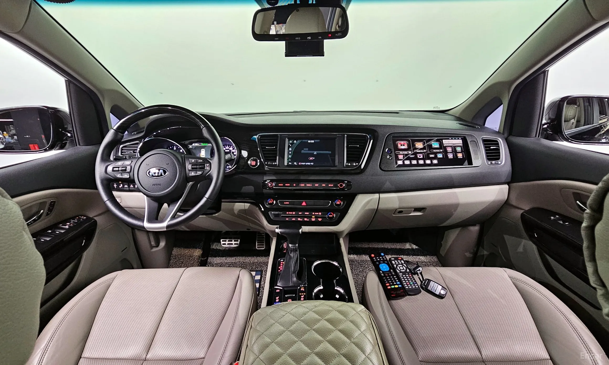 Kia Carnival превью 4