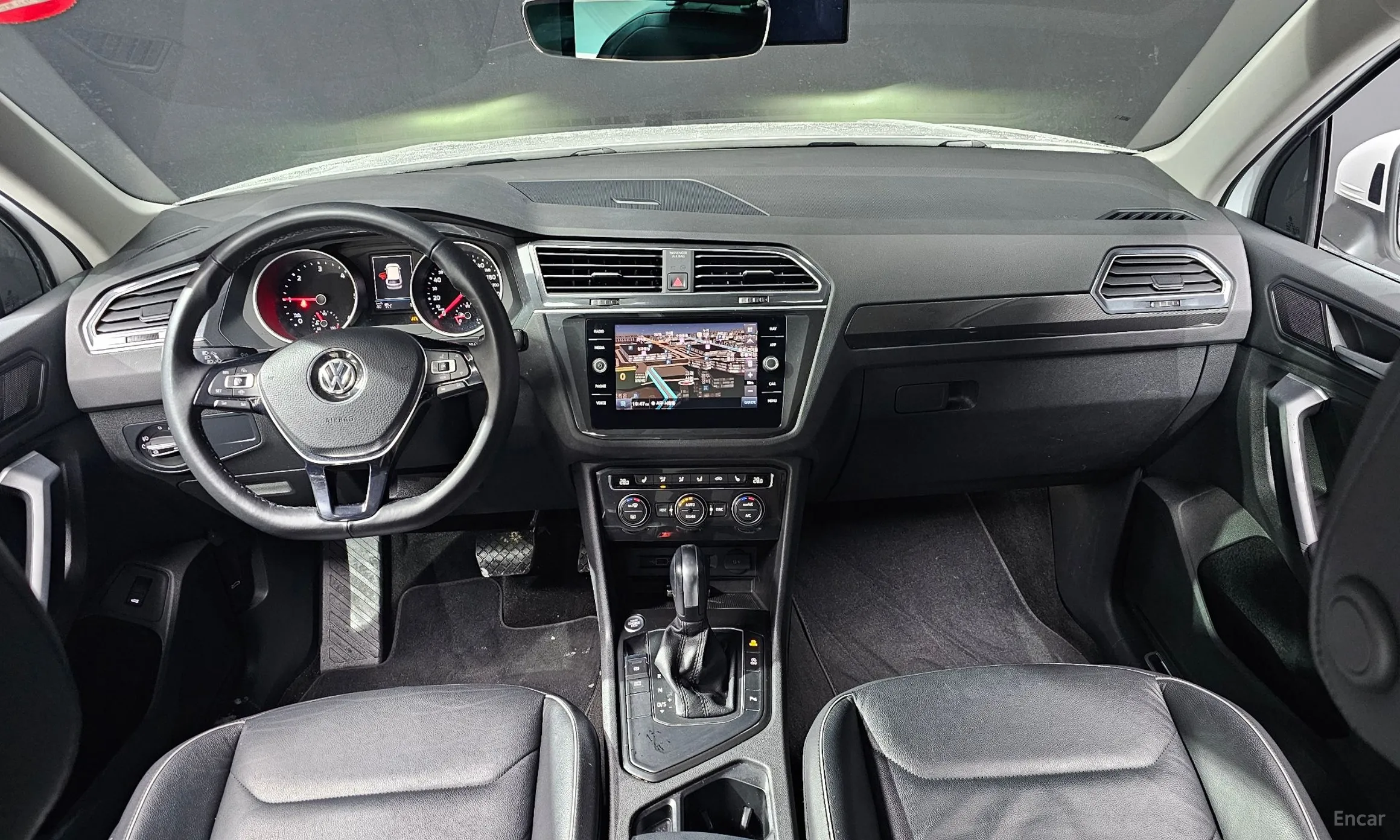 Volkswagen Tiguan 2nd Generation превью 4