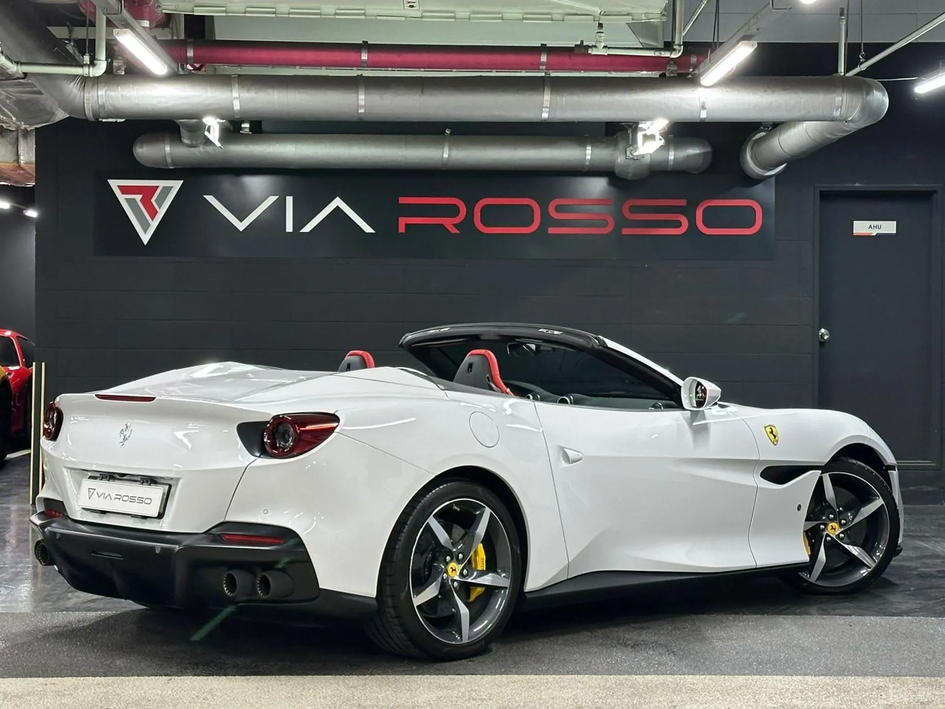 Ferrari Portofino превью 3