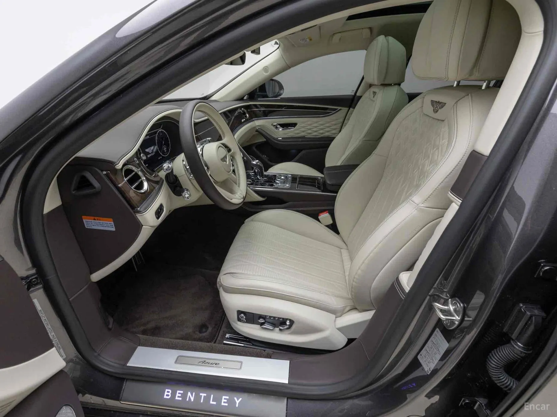 Bentley Flying Spur 3rd Generation превью 10