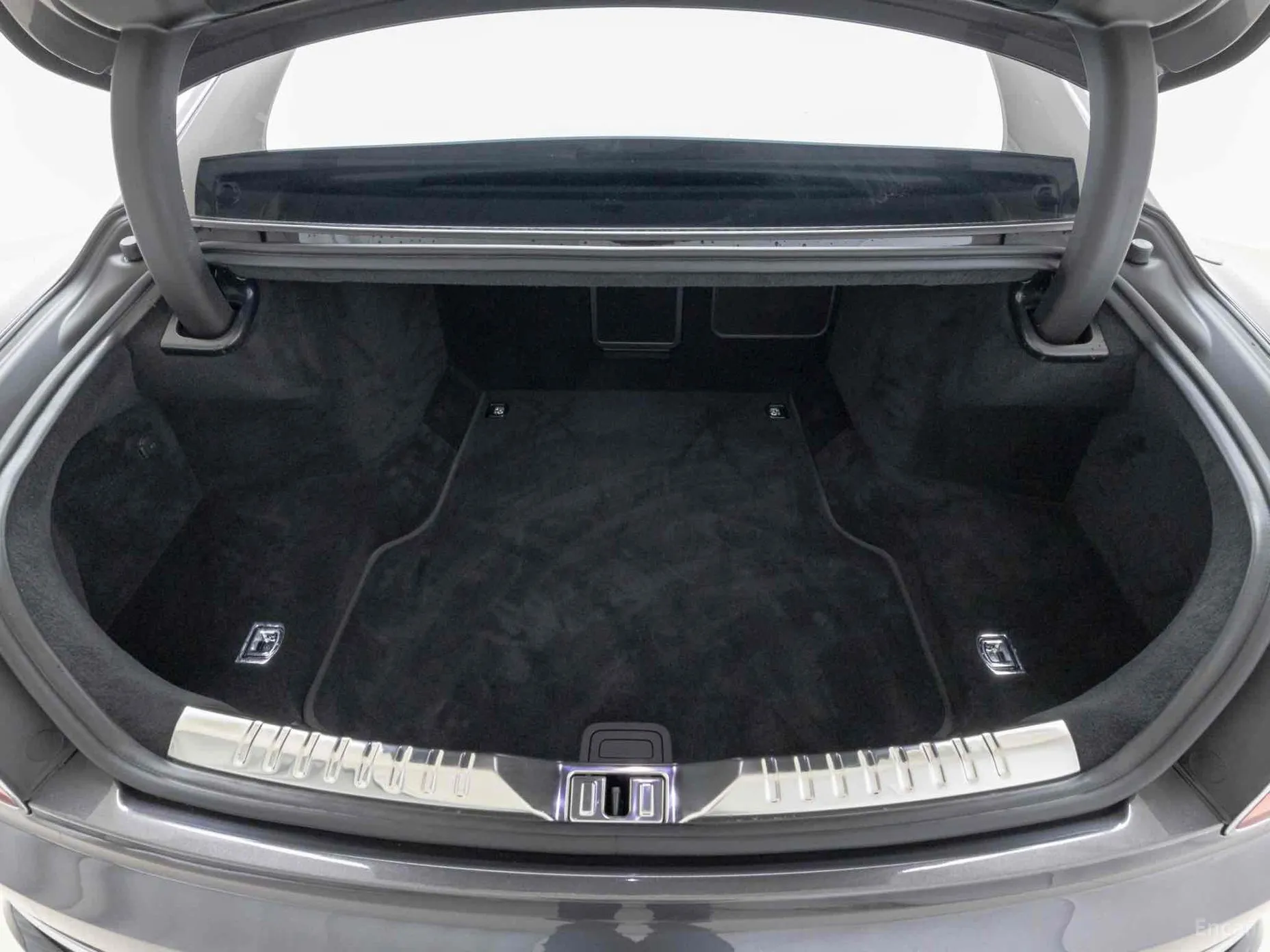 Bentley Flying Spur 3rd Generation превью 12