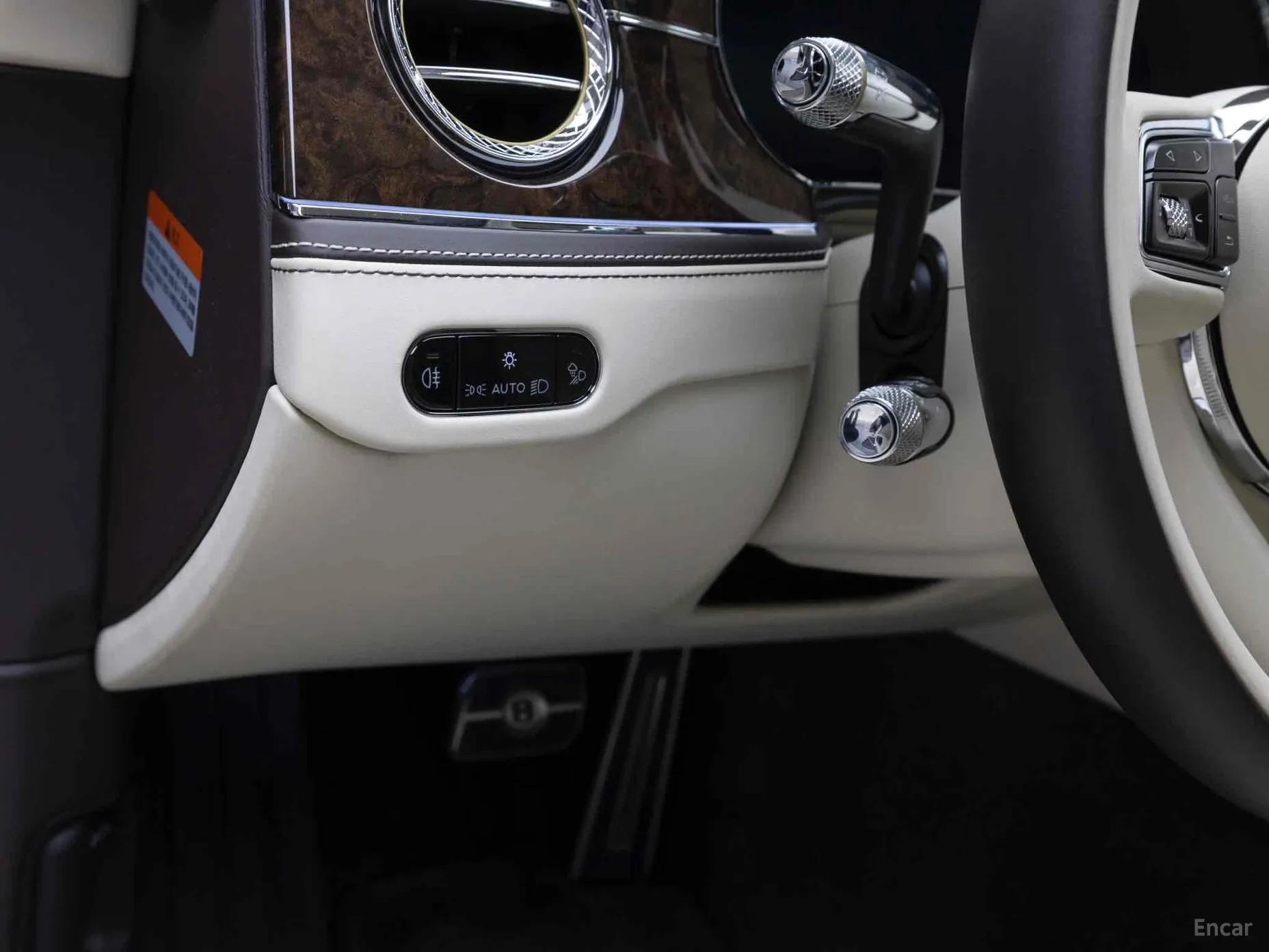 Bentley Flying Spur 3rd Generation превью 13