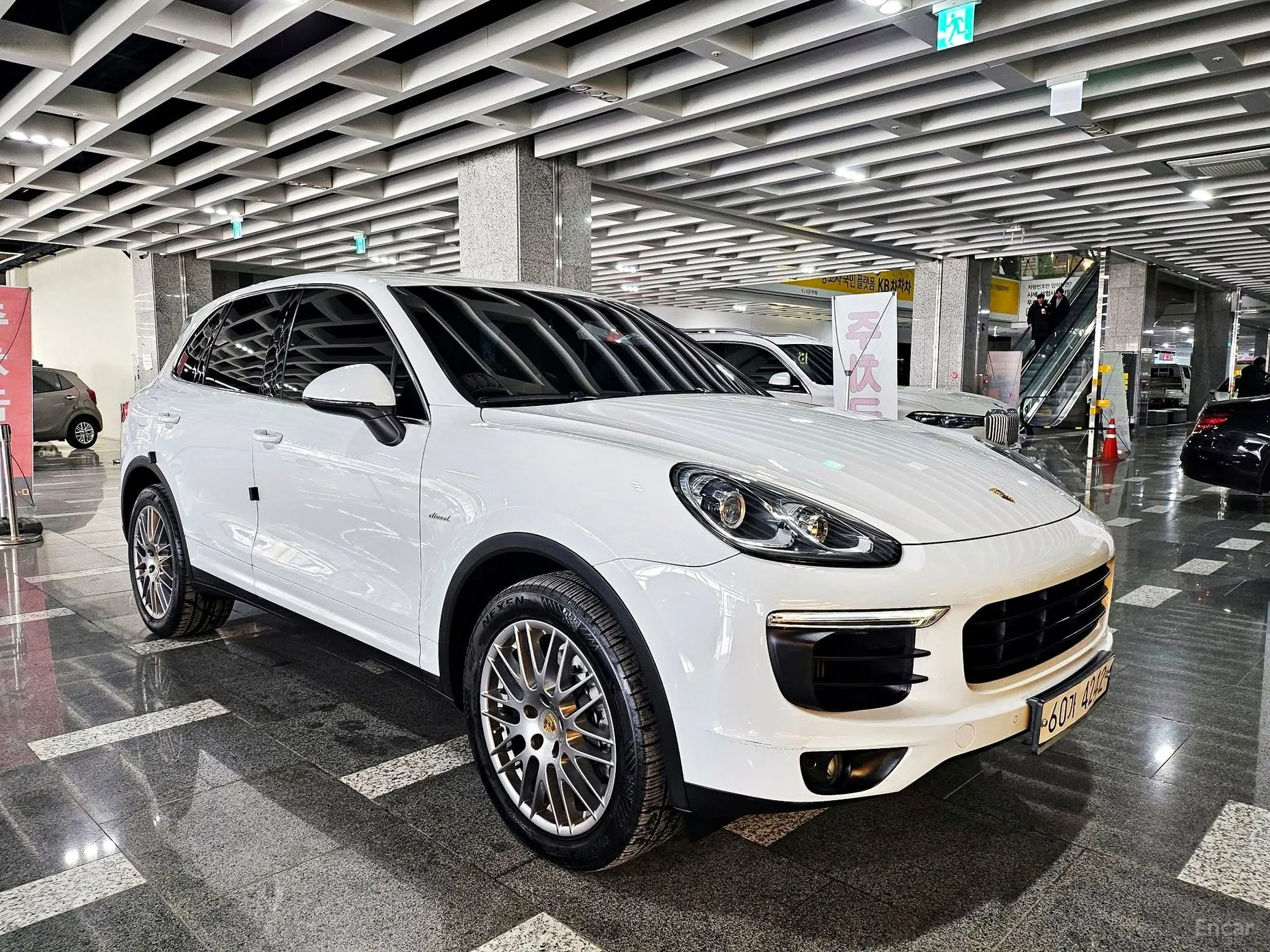 New Cayenne