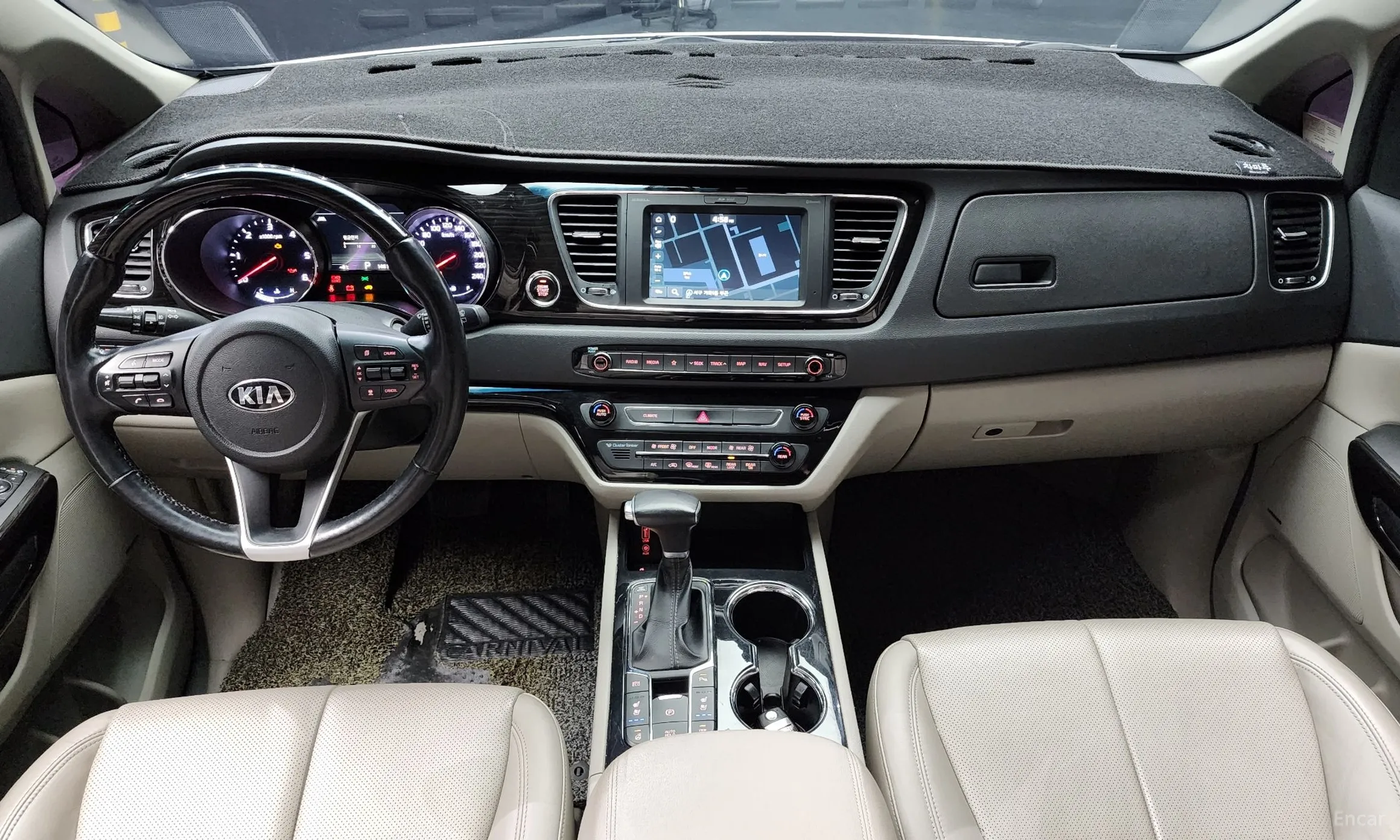 Kia Carnival превью 4
