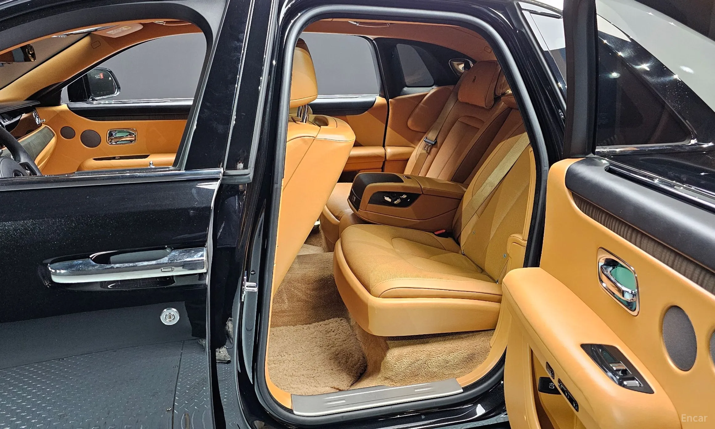 Rolls-Royce Ghost 2nd Generation превью 19