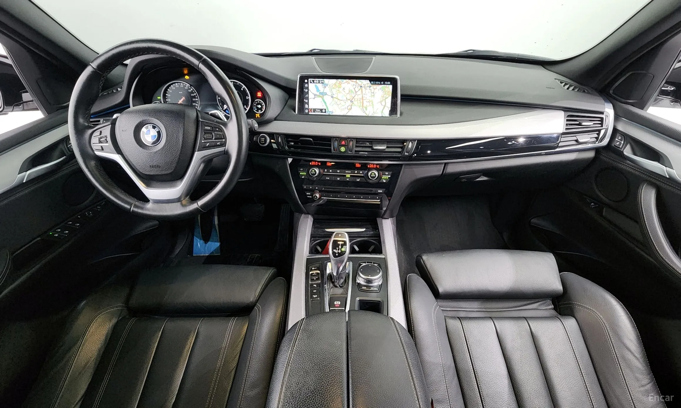 BMW X5 (F15) превью 4