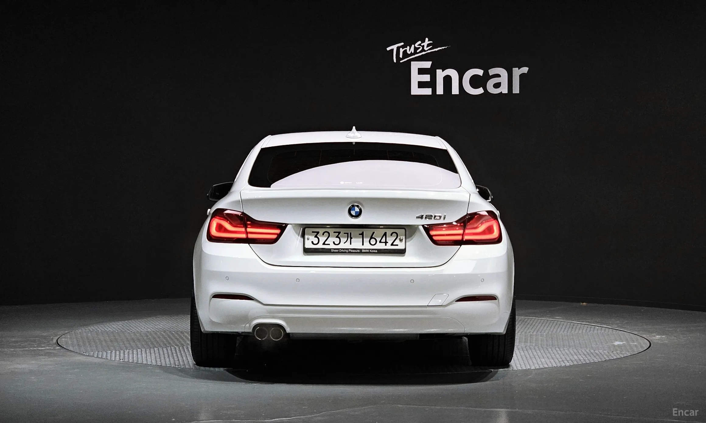 BMW Series 4 (F32) превью 3