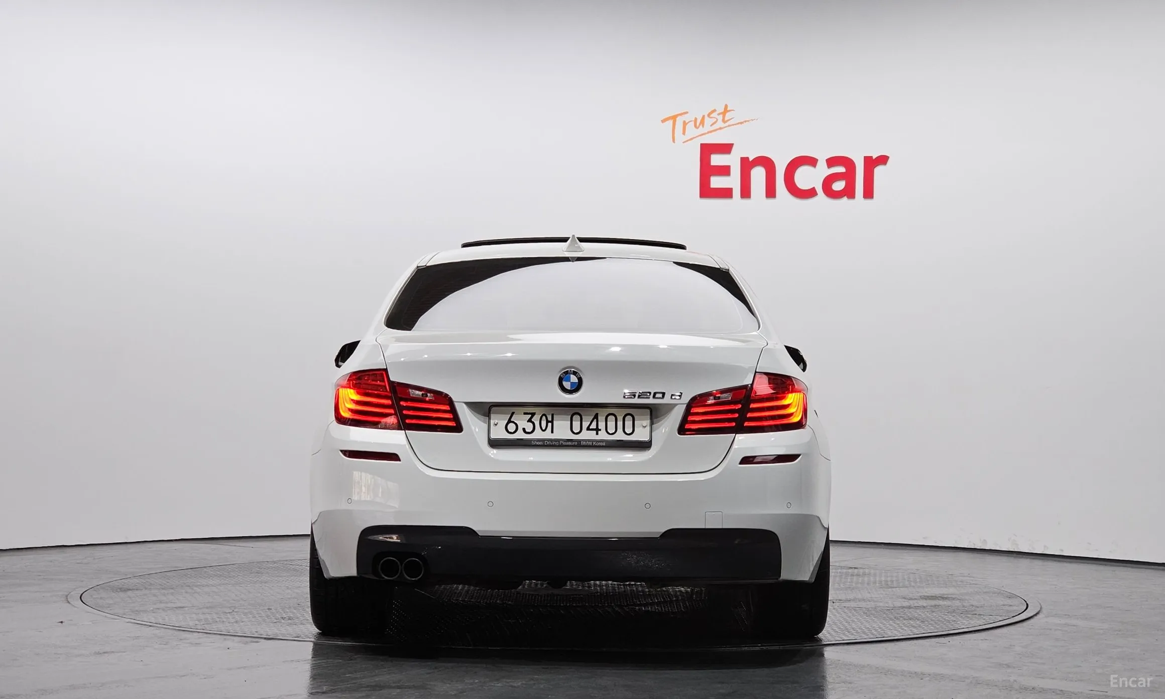BMW 5 Series (F10) превью 3