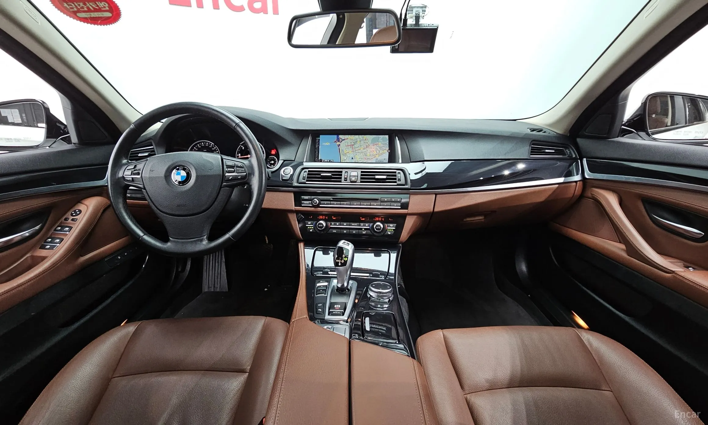 BMW 5 Series (F10) превью 4