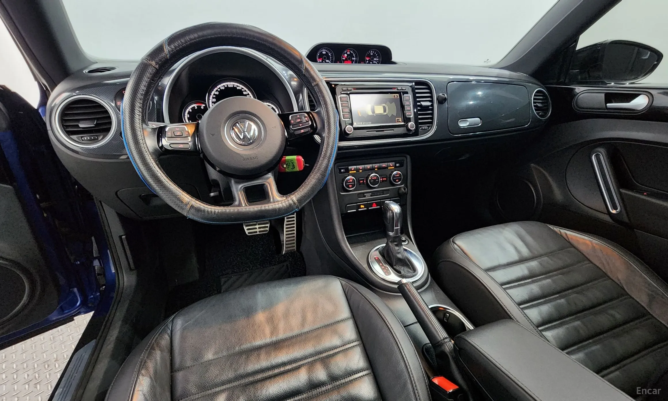 Volkswagen The Beetle превью 4
