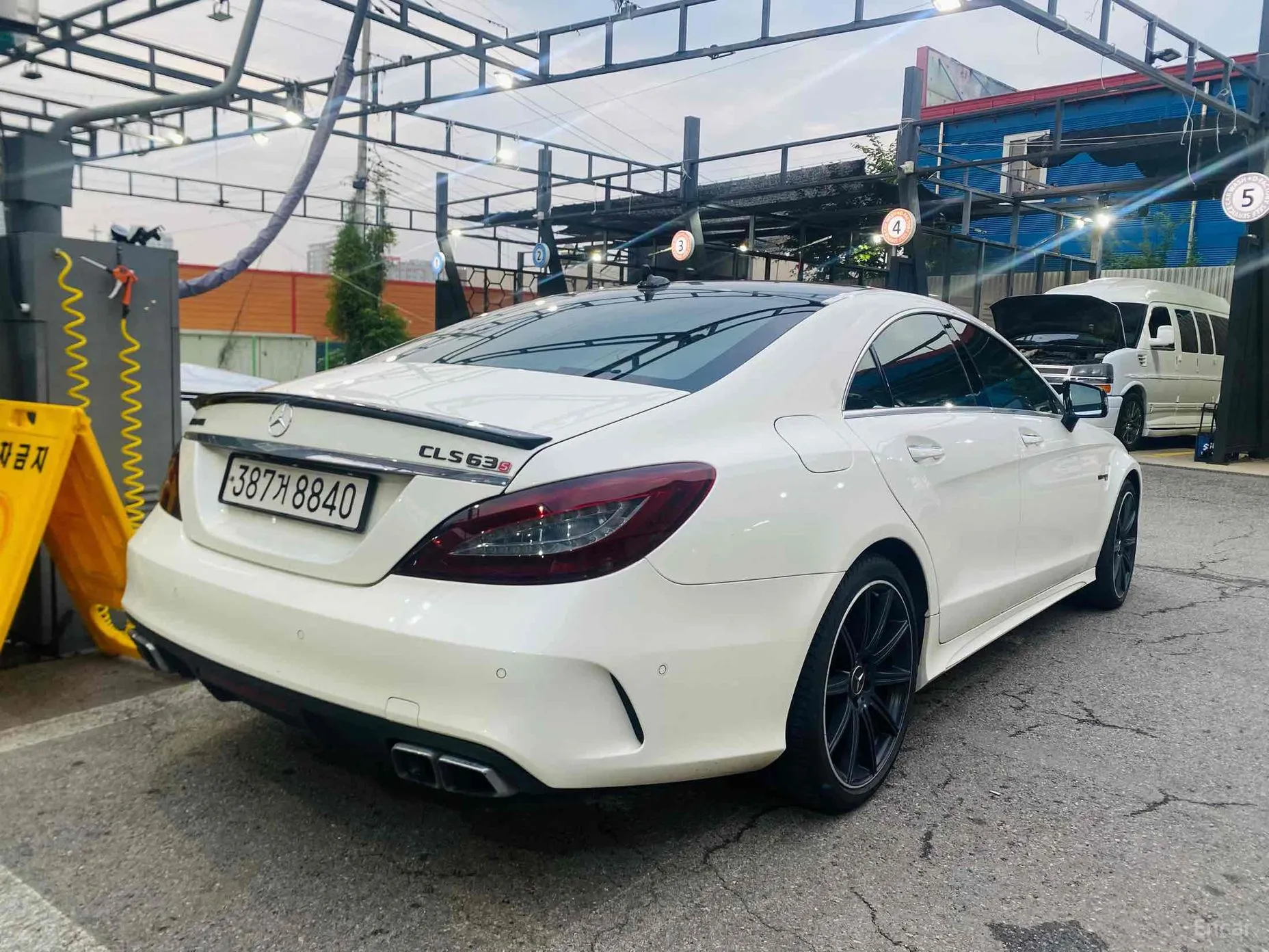 Mercedes Benz CLS-Class W218 превью 3