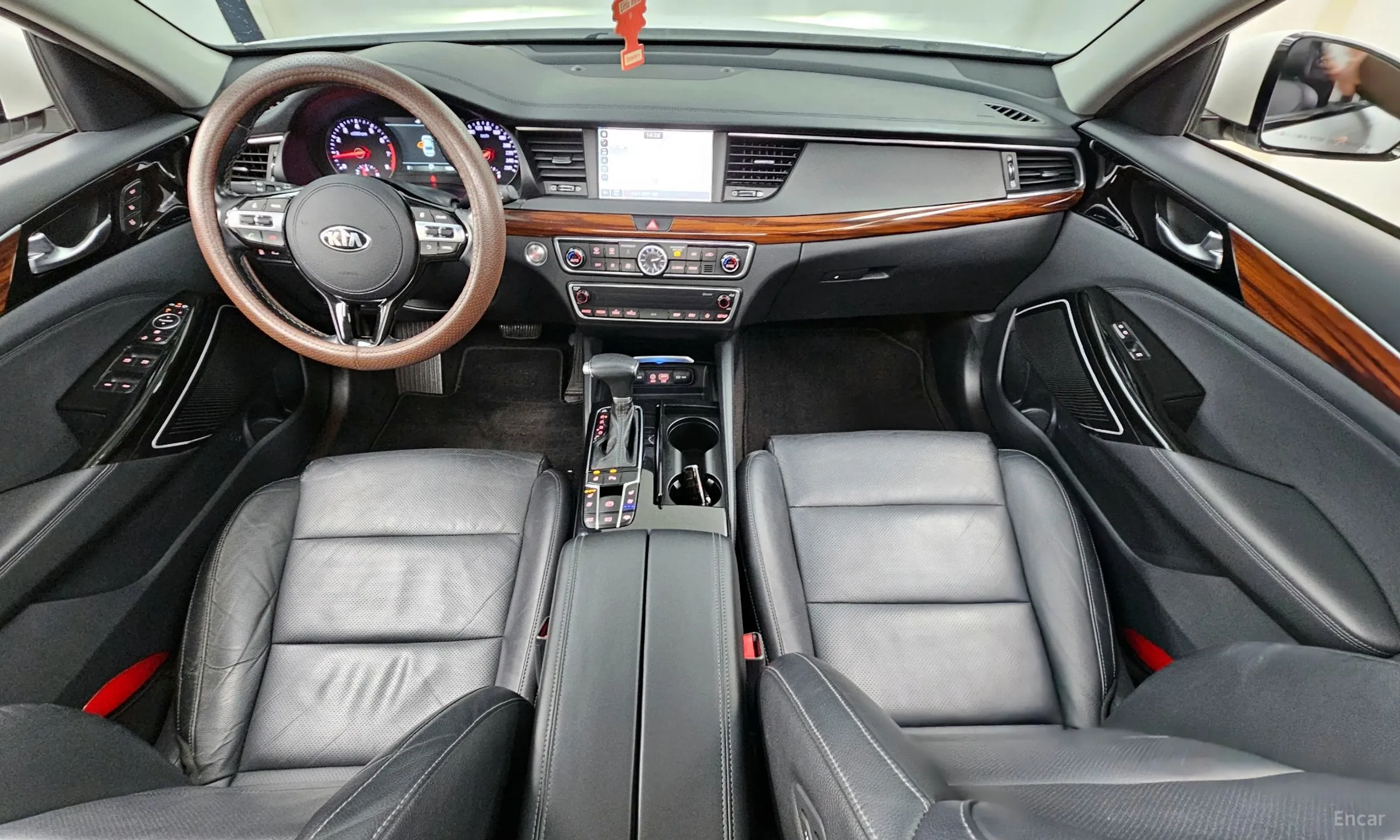 Kia K7 превью 4