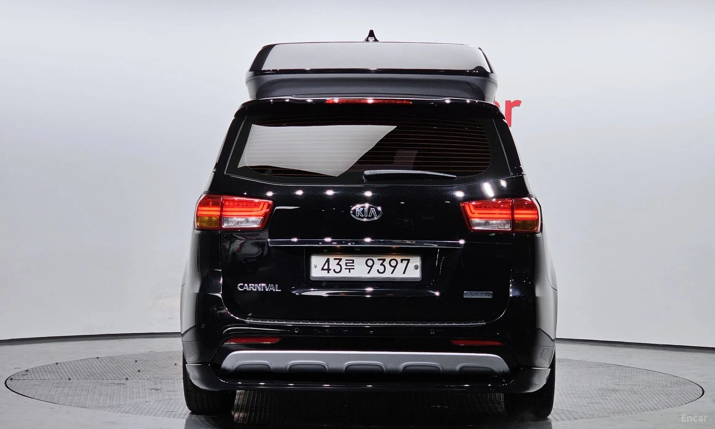 Kia Carnival превью 3
