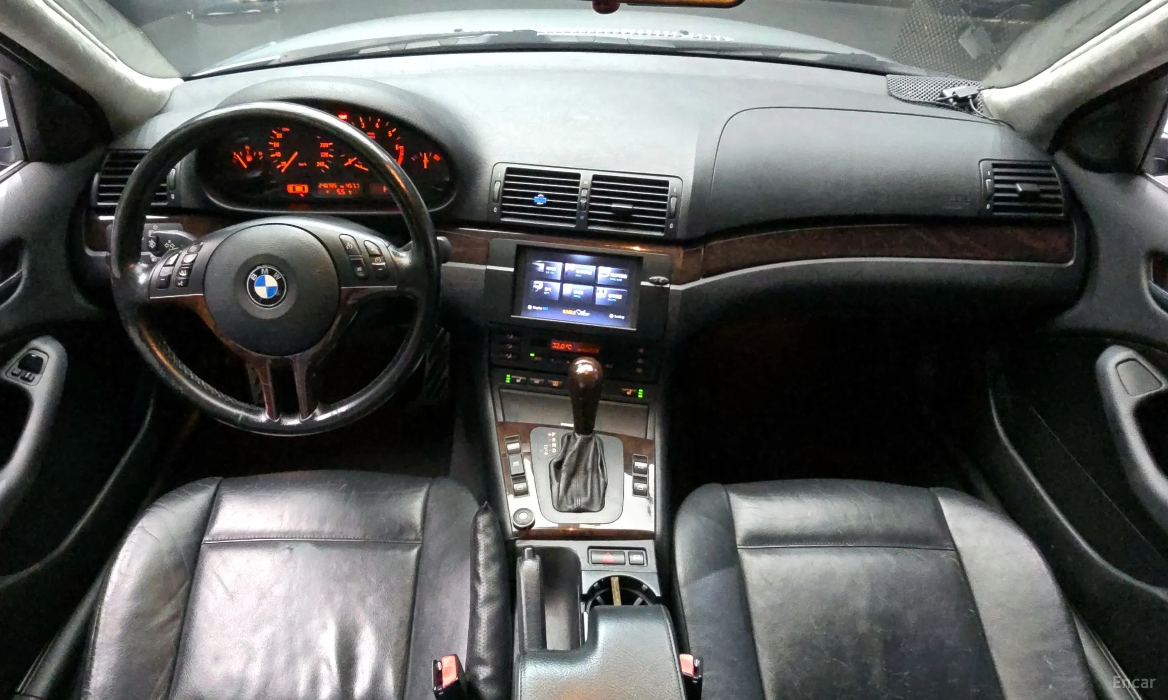 BMW 3 Series превью 4