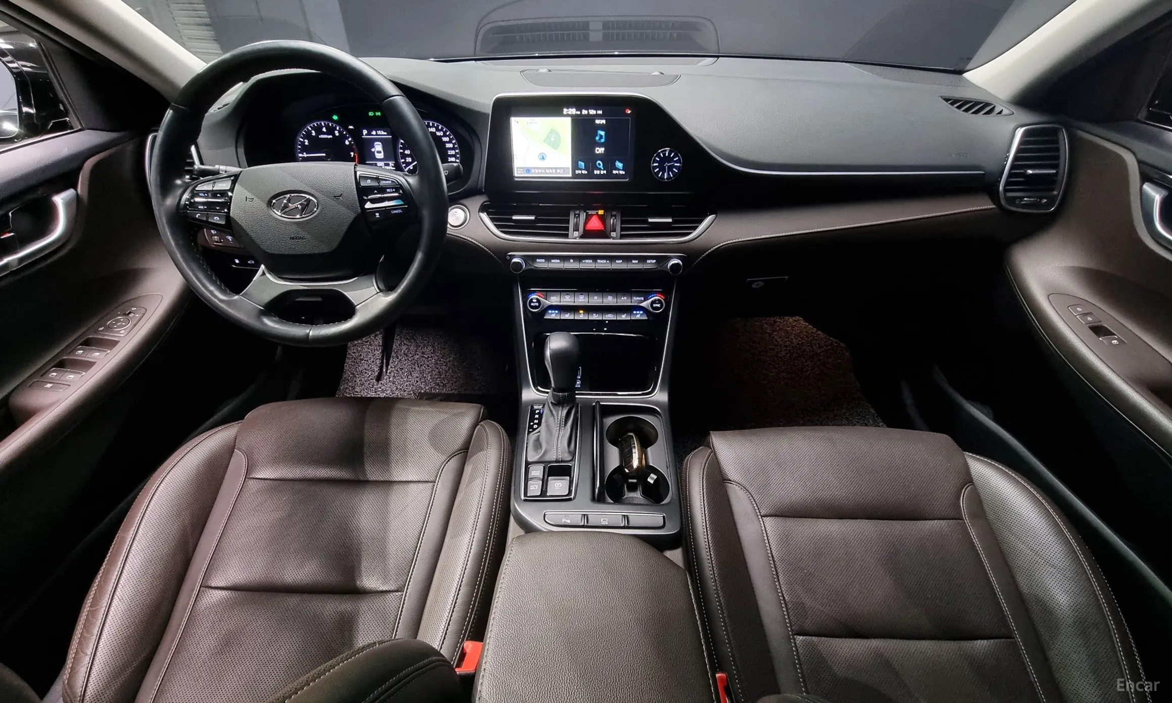 Hyundai Grandeur IG превью 4