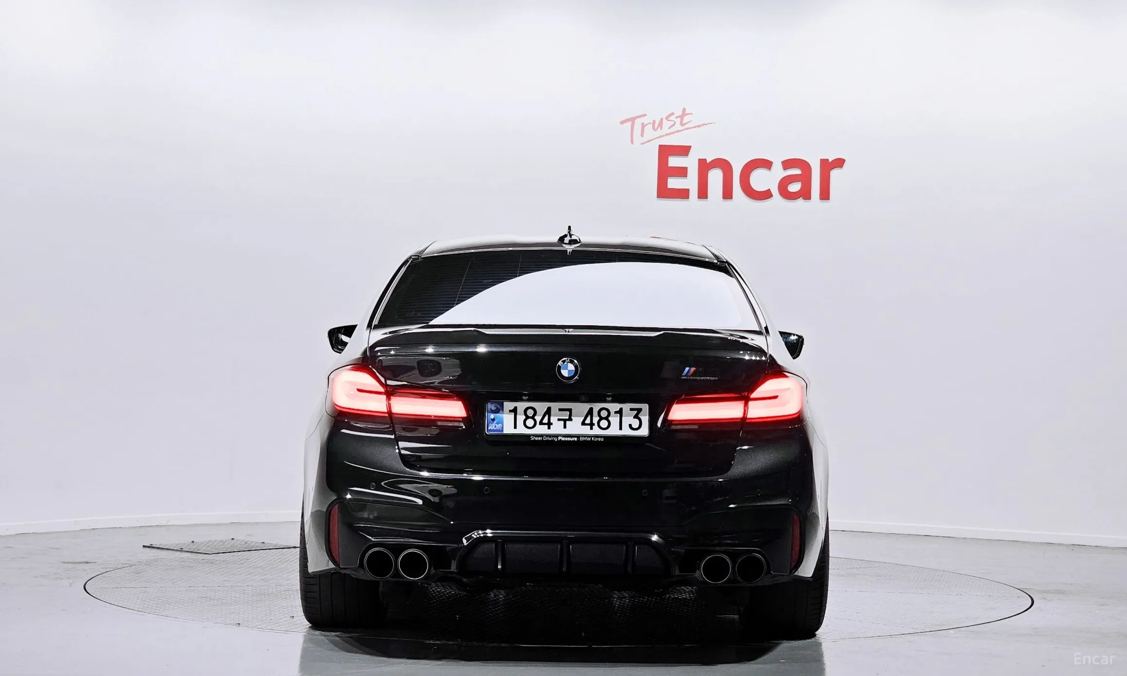 BMW M5 (F90) превью 3