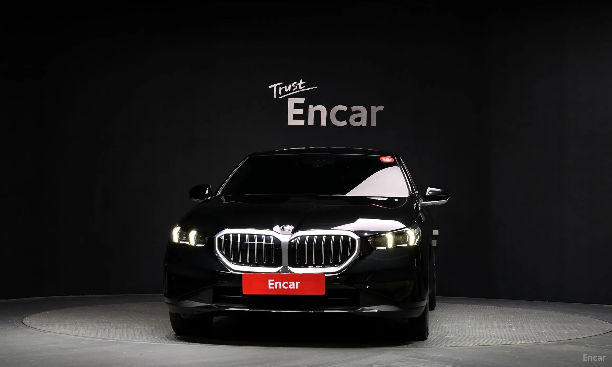 BMW 5 Series (G60)