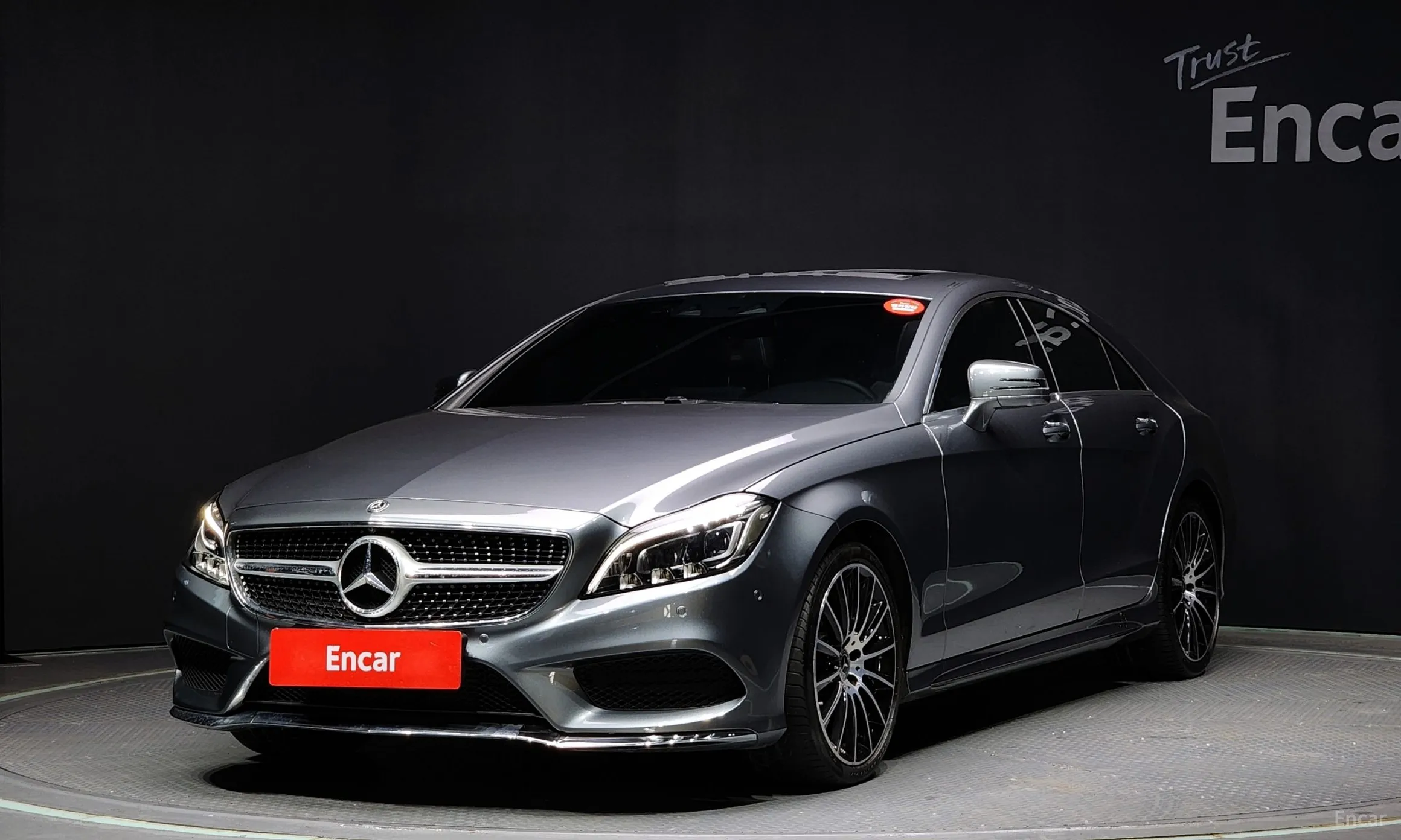 Mercedes Benz CLS-Class W218