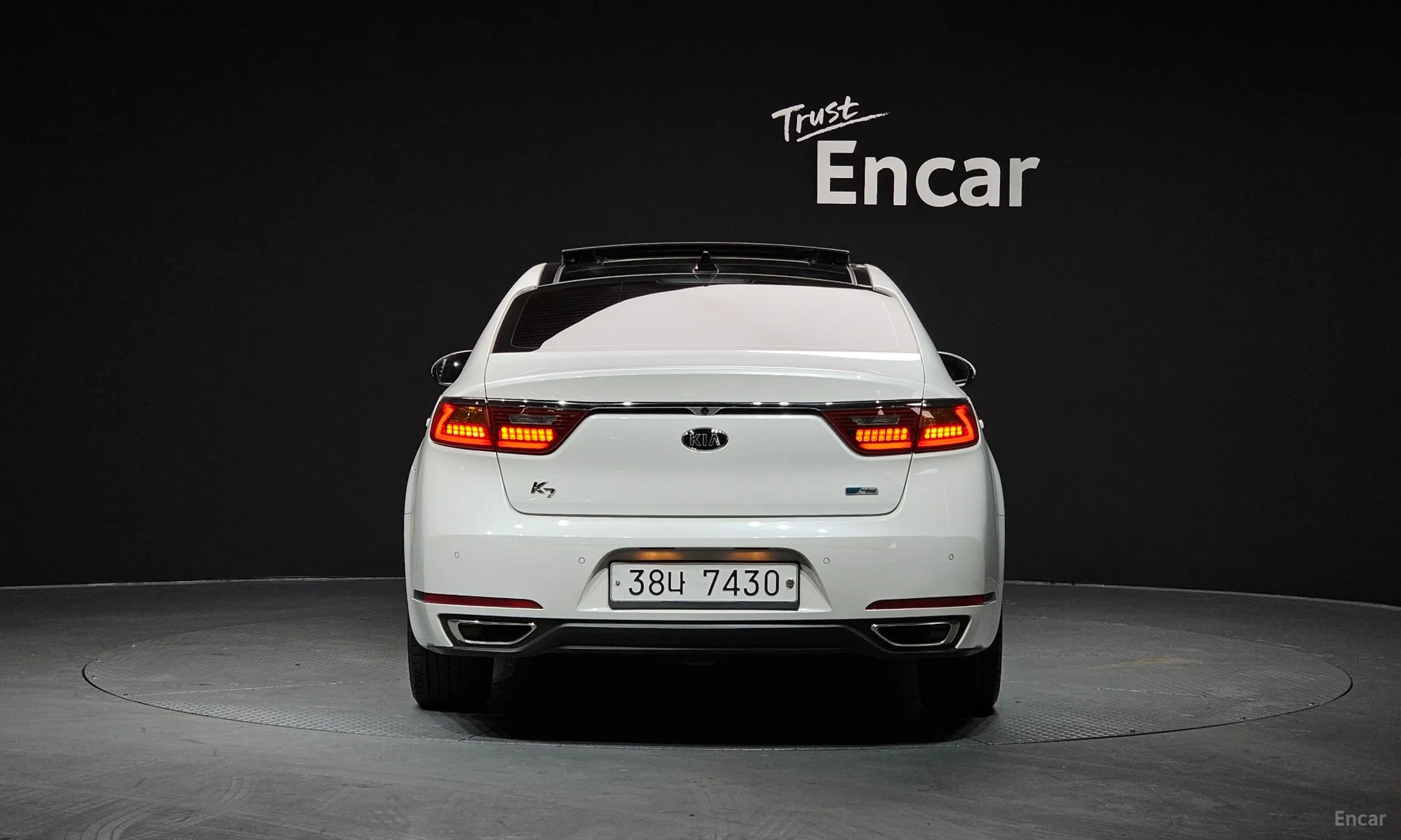 Kia K7 Hybrid превью 3