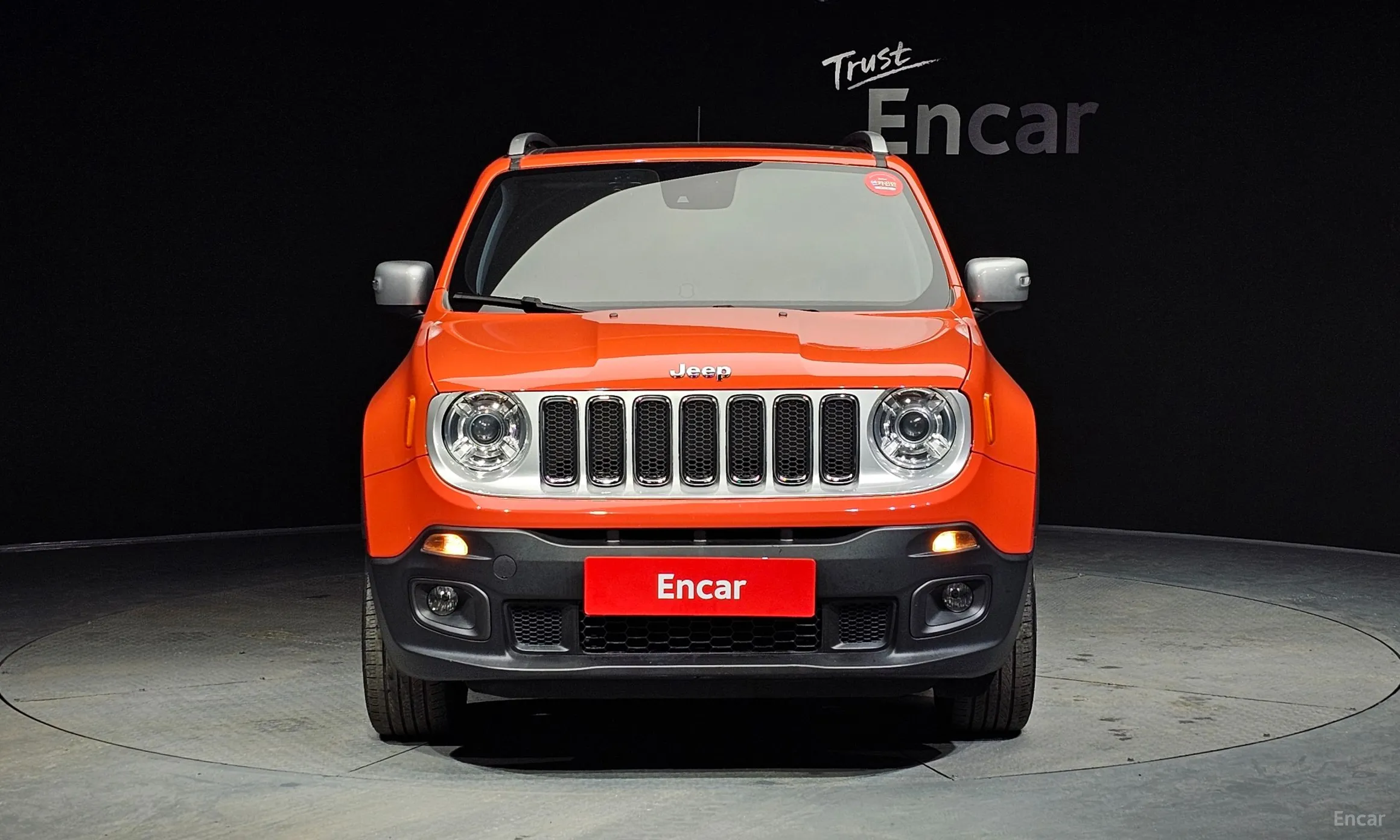 Jeep Renegade превью 3
