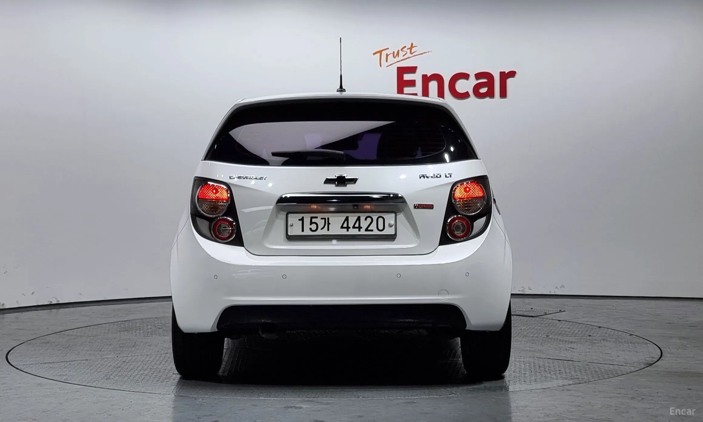 Chevrolet (GM Daewoo) Aveo Hatchback превью 3