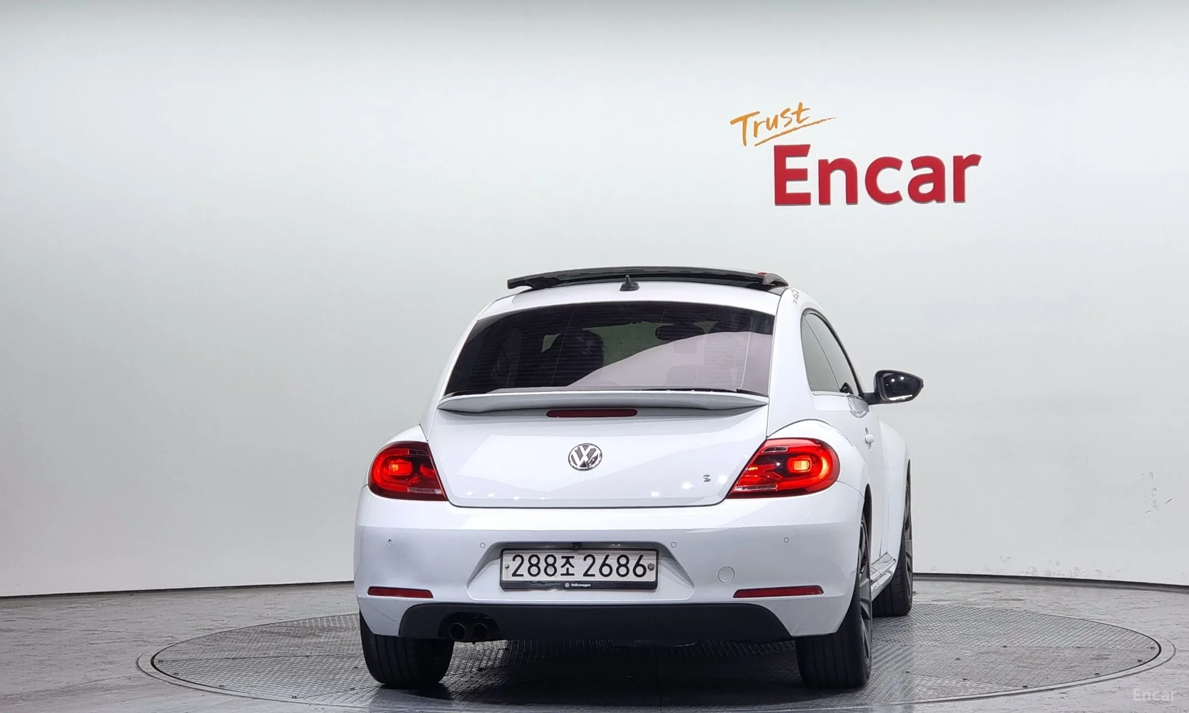 Volkswagen The Beetle превью 3