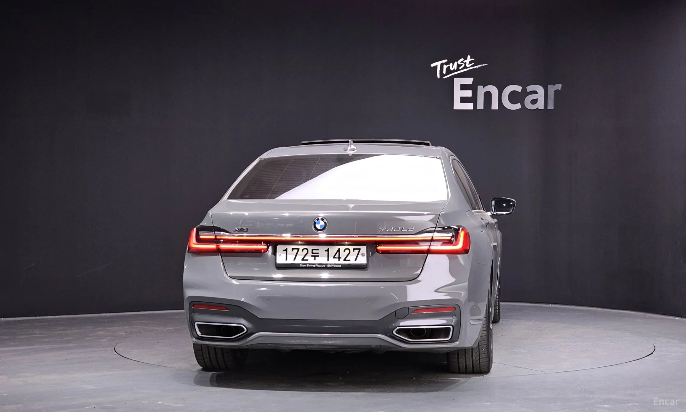 BMW 7 Series (G11) превью 3