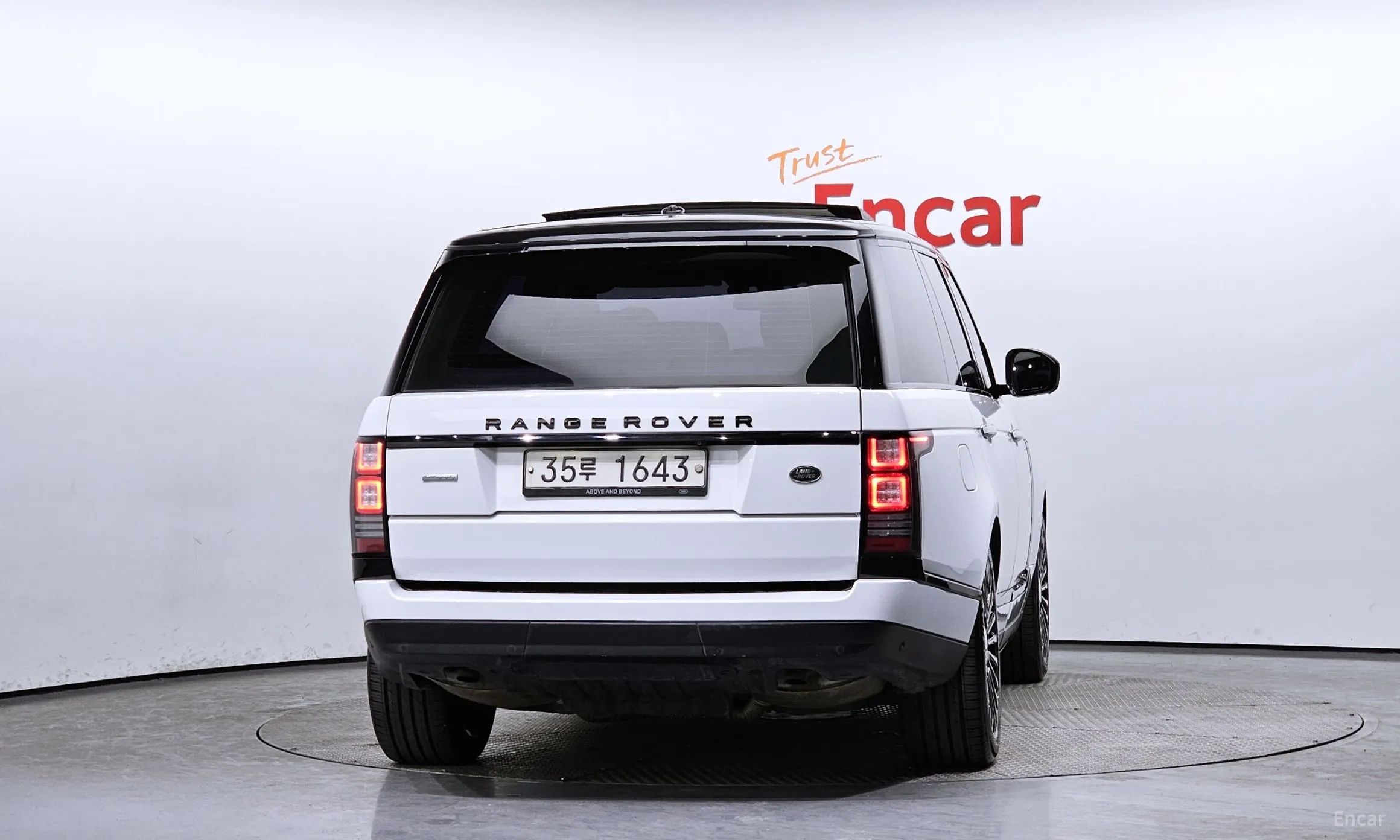 Land Rover Range Rover 4th Generation превью 3