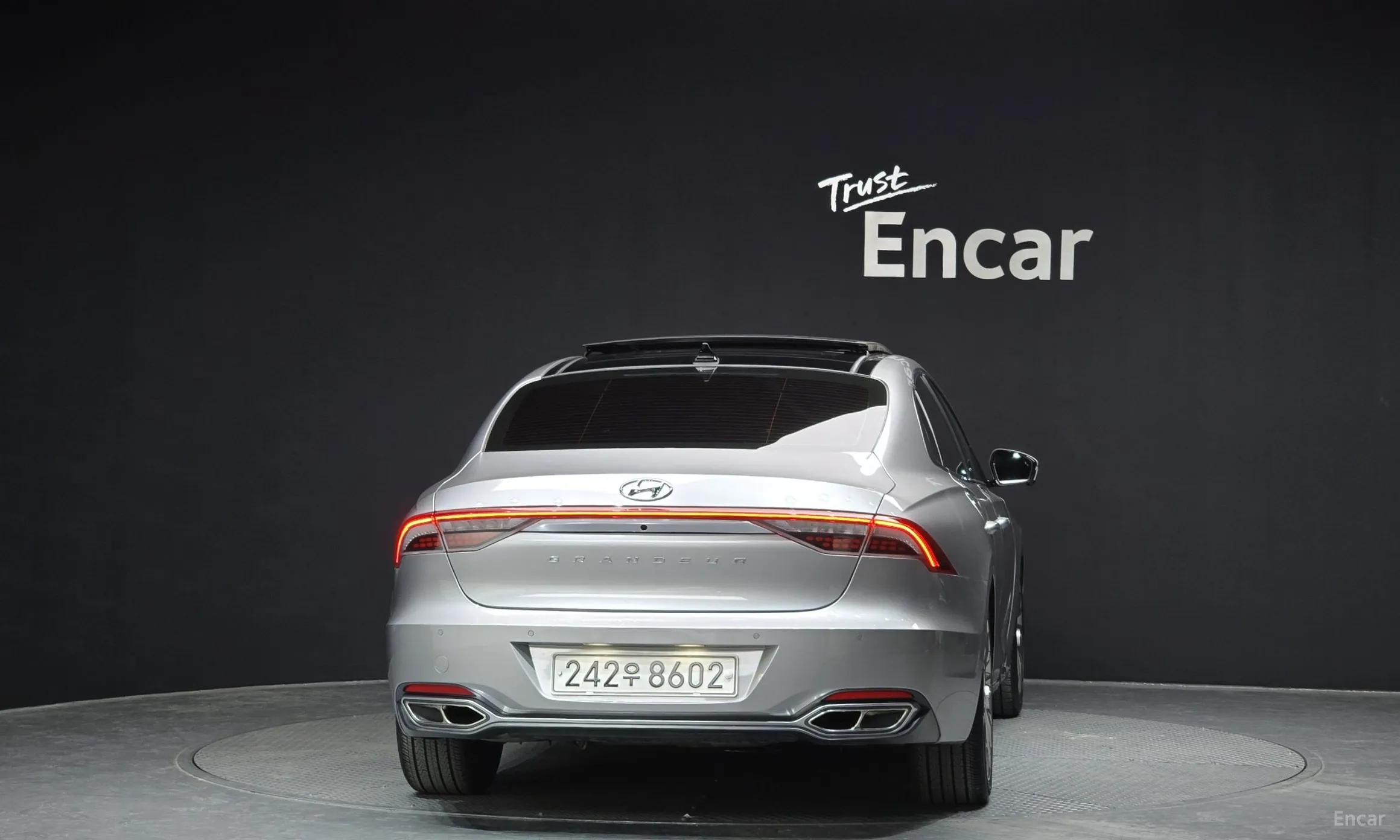 Hyundai Grandeur IG превью 3