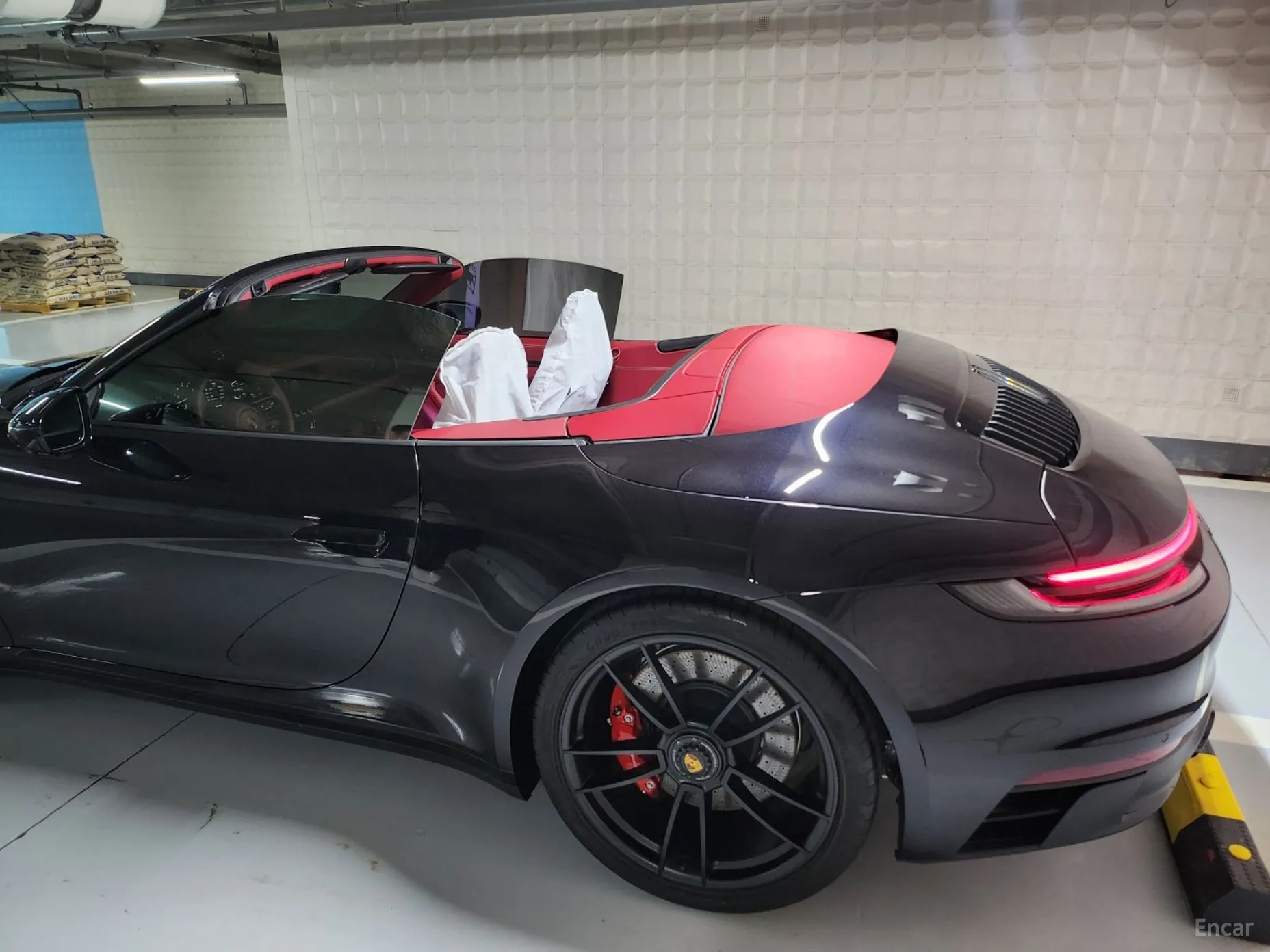 Porsche 911 (992) превью 3