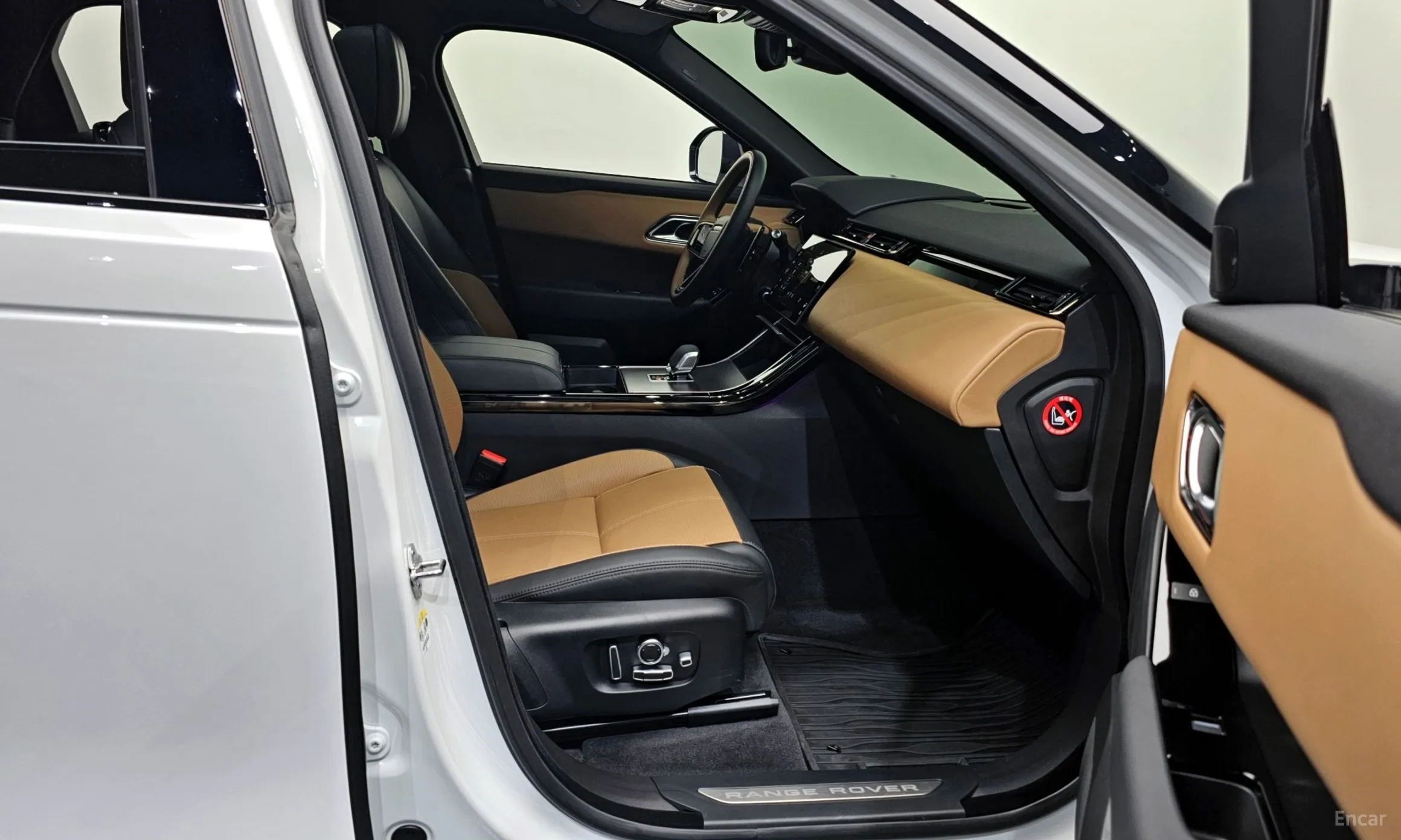 Land Rover Range Rover Bella превью 2