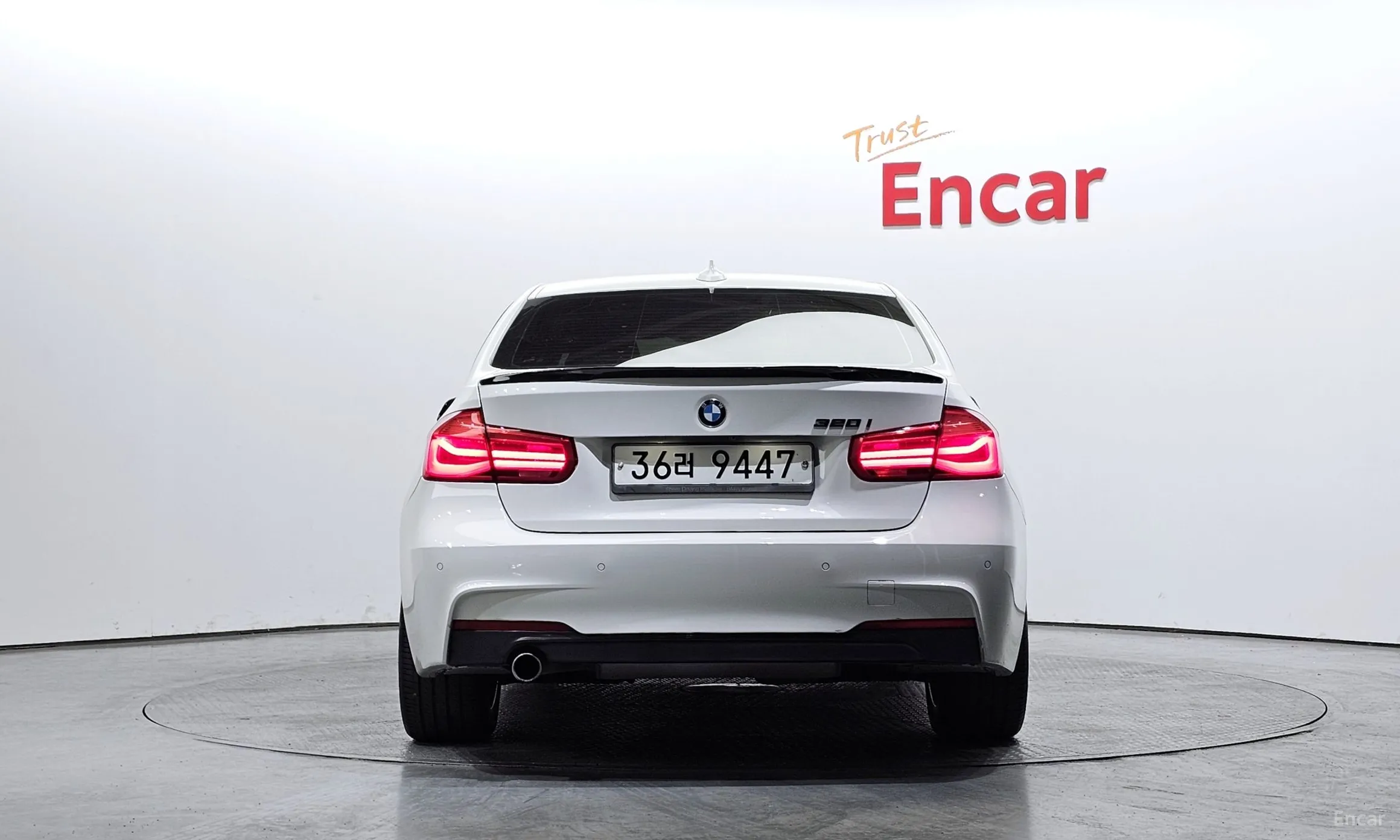 BMW 3 Series (F30) превью 3
